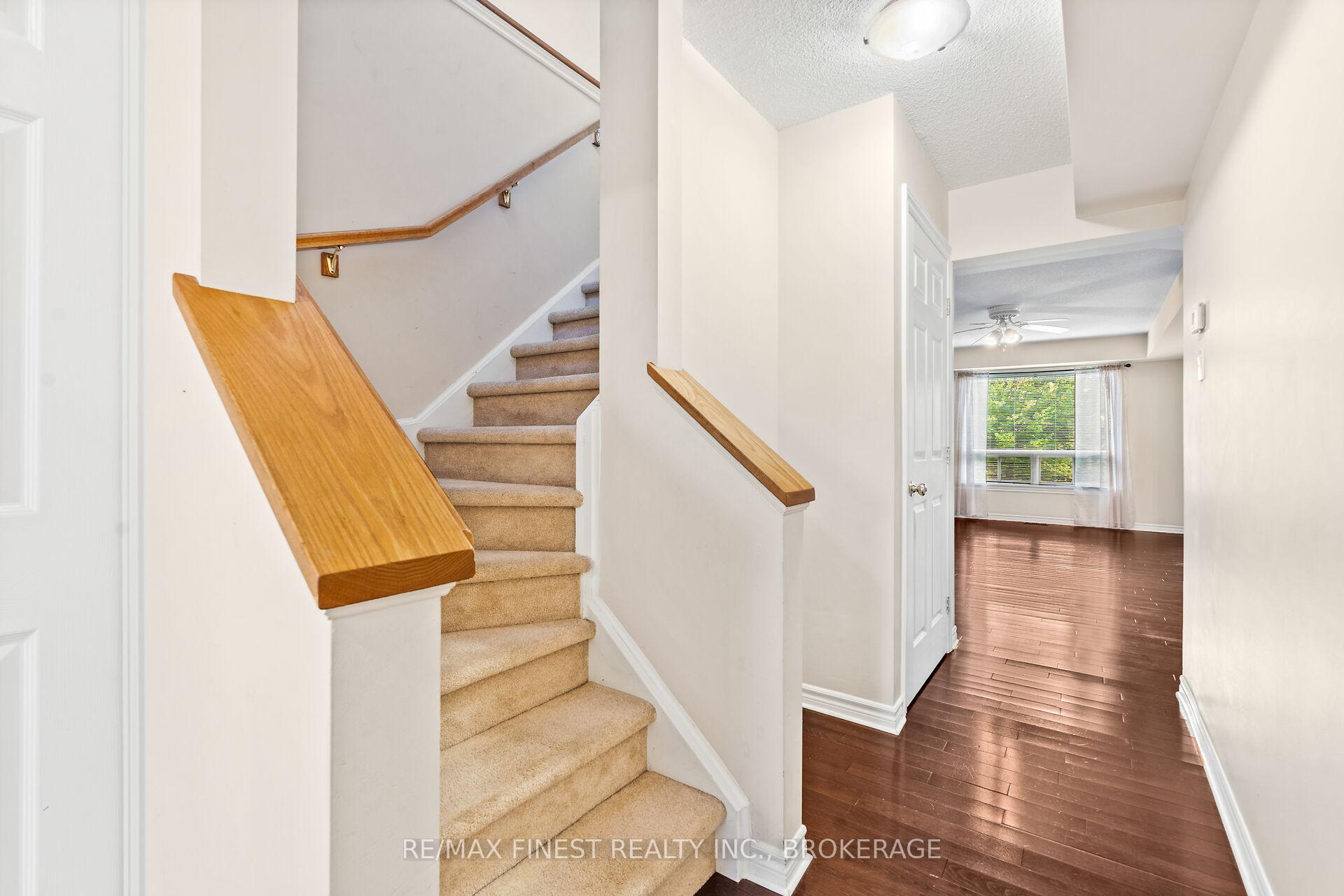 Photo 14 of 698 MacLean Court, Kingston, Kingston East (Incl Barret Crt) — HOMEH