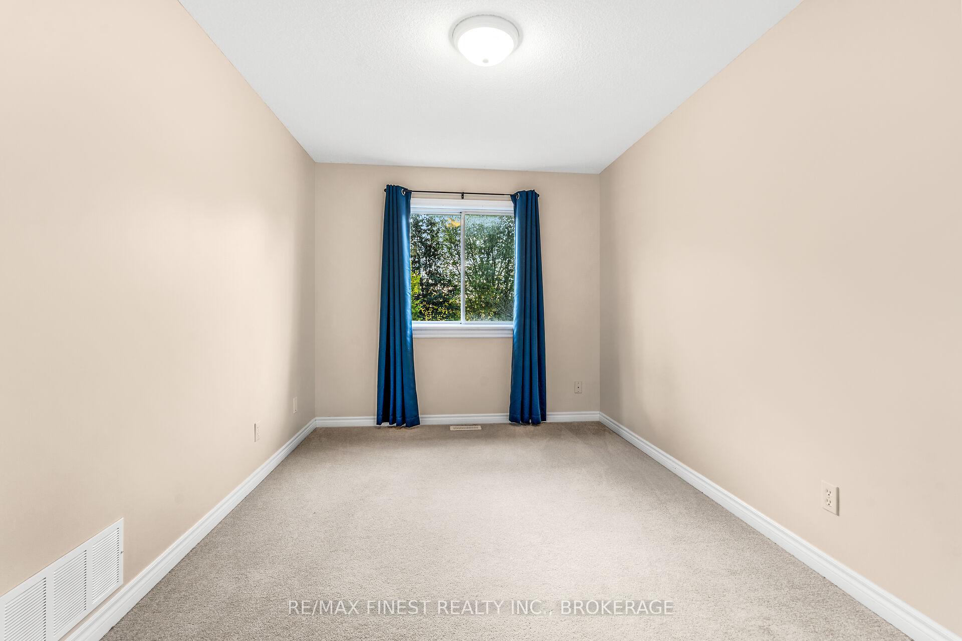 Photo 20 of 698 MacLean Court, Kingston, Kingston East (Incl Barret Crt) — HOMEH