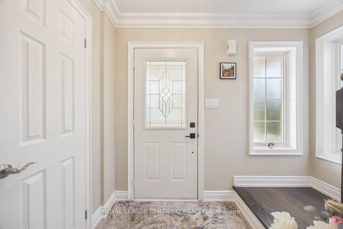 Photo 5 of 1268 Forest Street, Innisfil, Alcona — HOMEH