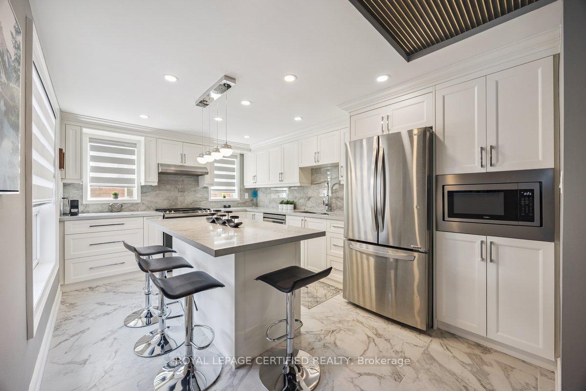 Photo 11 of 1268 Forest Street, Innisfil, Alcona — HOMEH