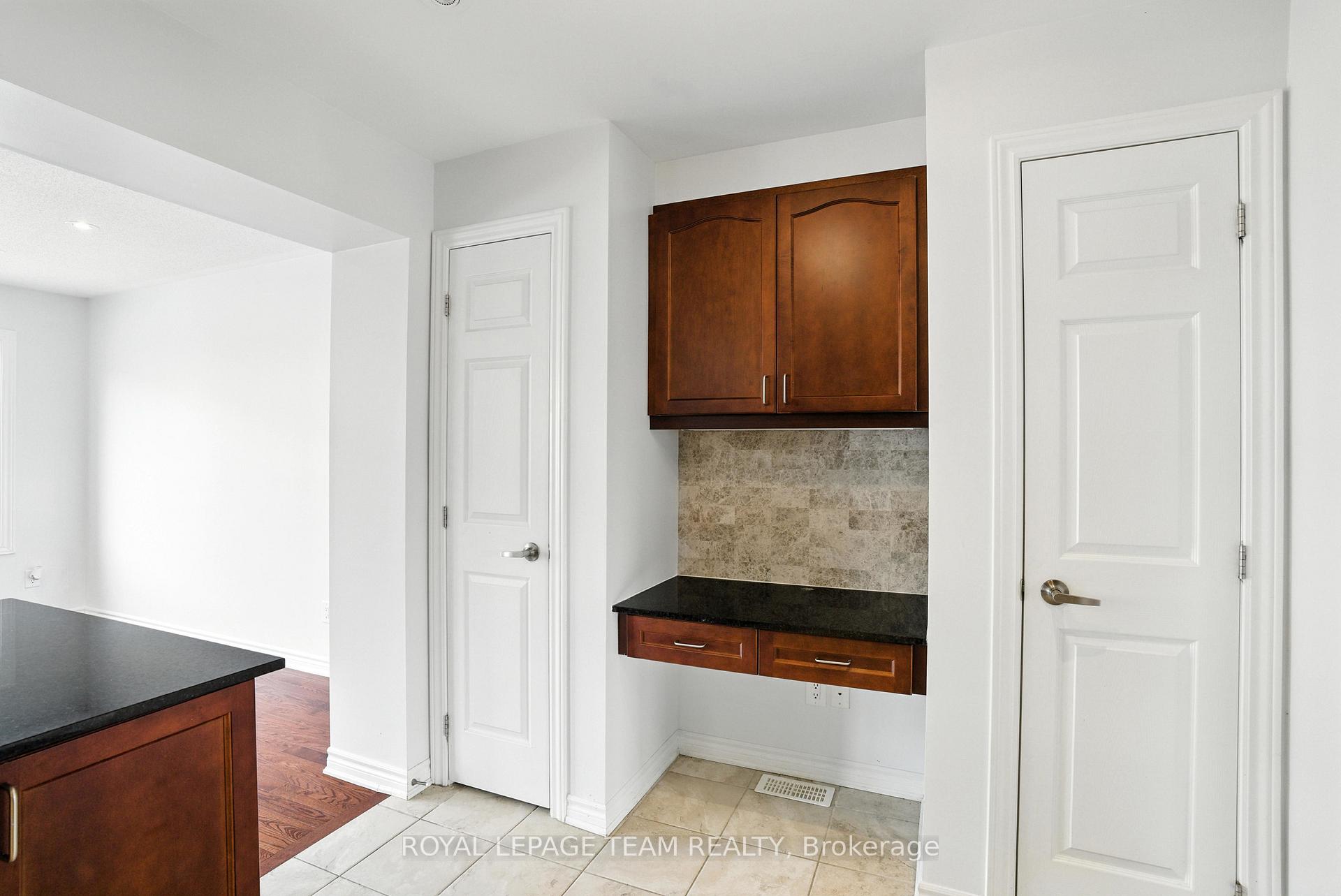 Photo 19 of 495 Coldwater Crescent, Ottawa, Kanata - Emerald Meadows/Trailwest — HOMEH