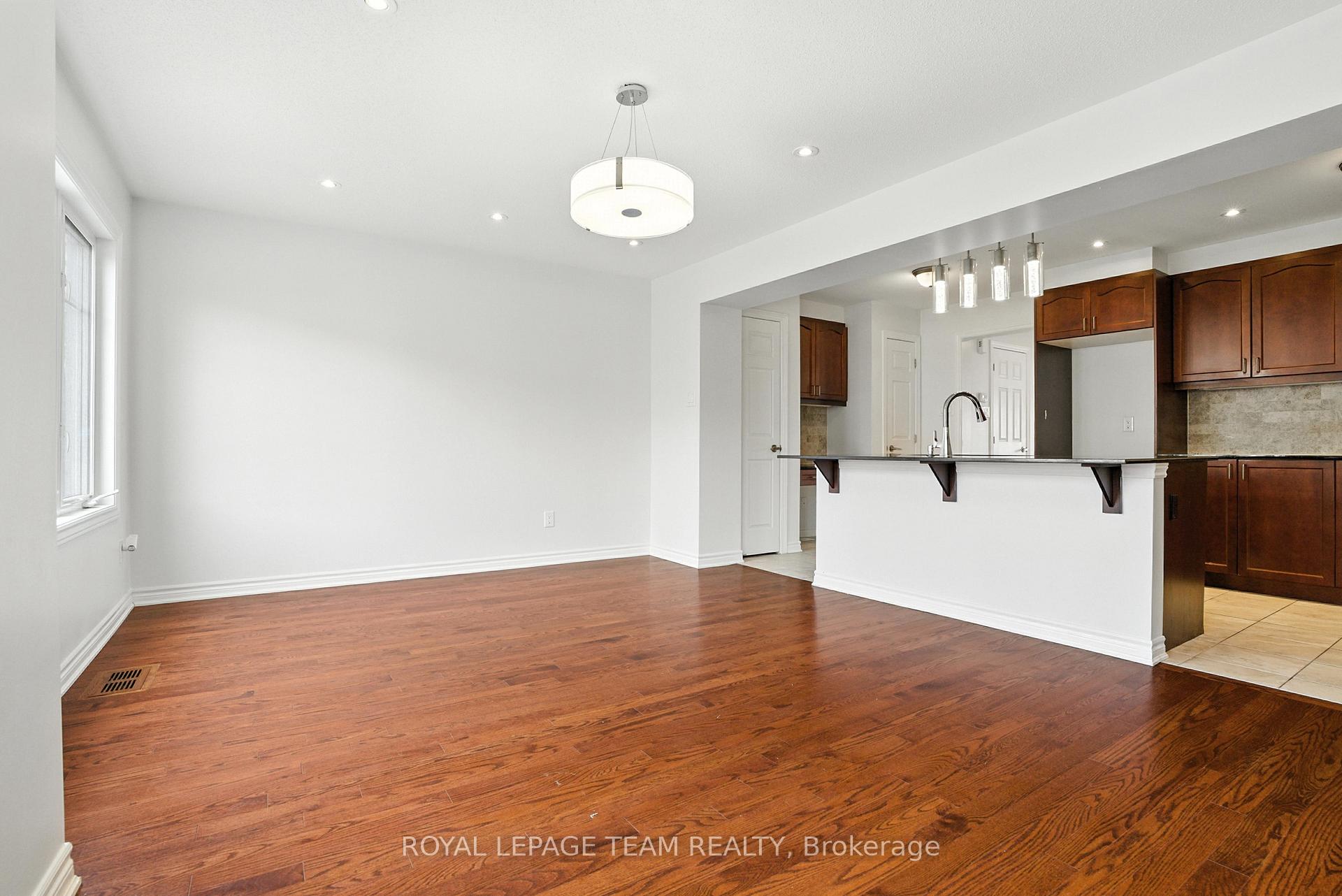 Photo 21 of 495 Coldwater Crescent, Ottawa, Kanata - Emerald Meadows/Trailwest — HOMEH