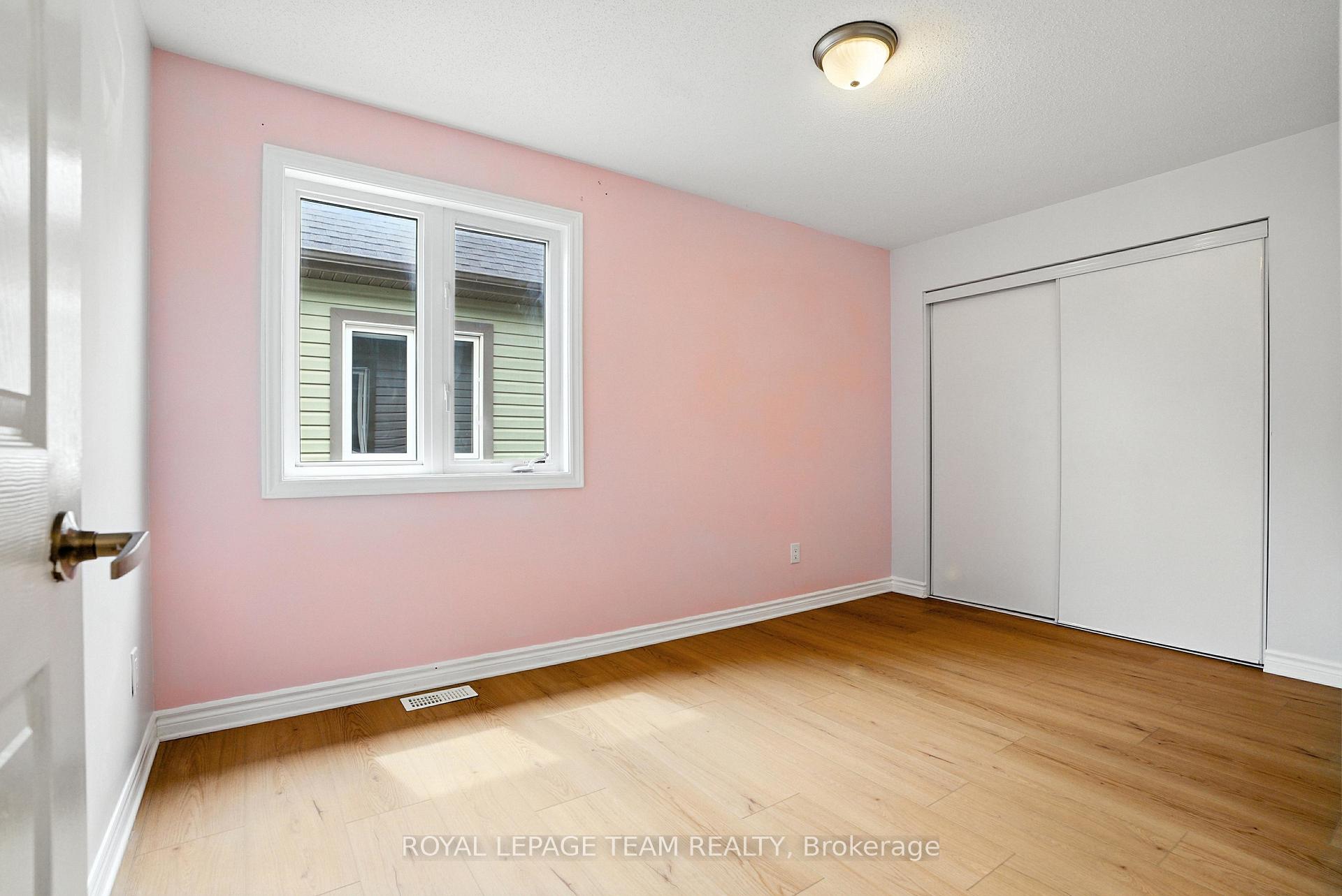 Photo 31 of 495 Coldwater Crescent, Ottawa, Kanata - Emerald Meadows/Trailwest — HOMEH