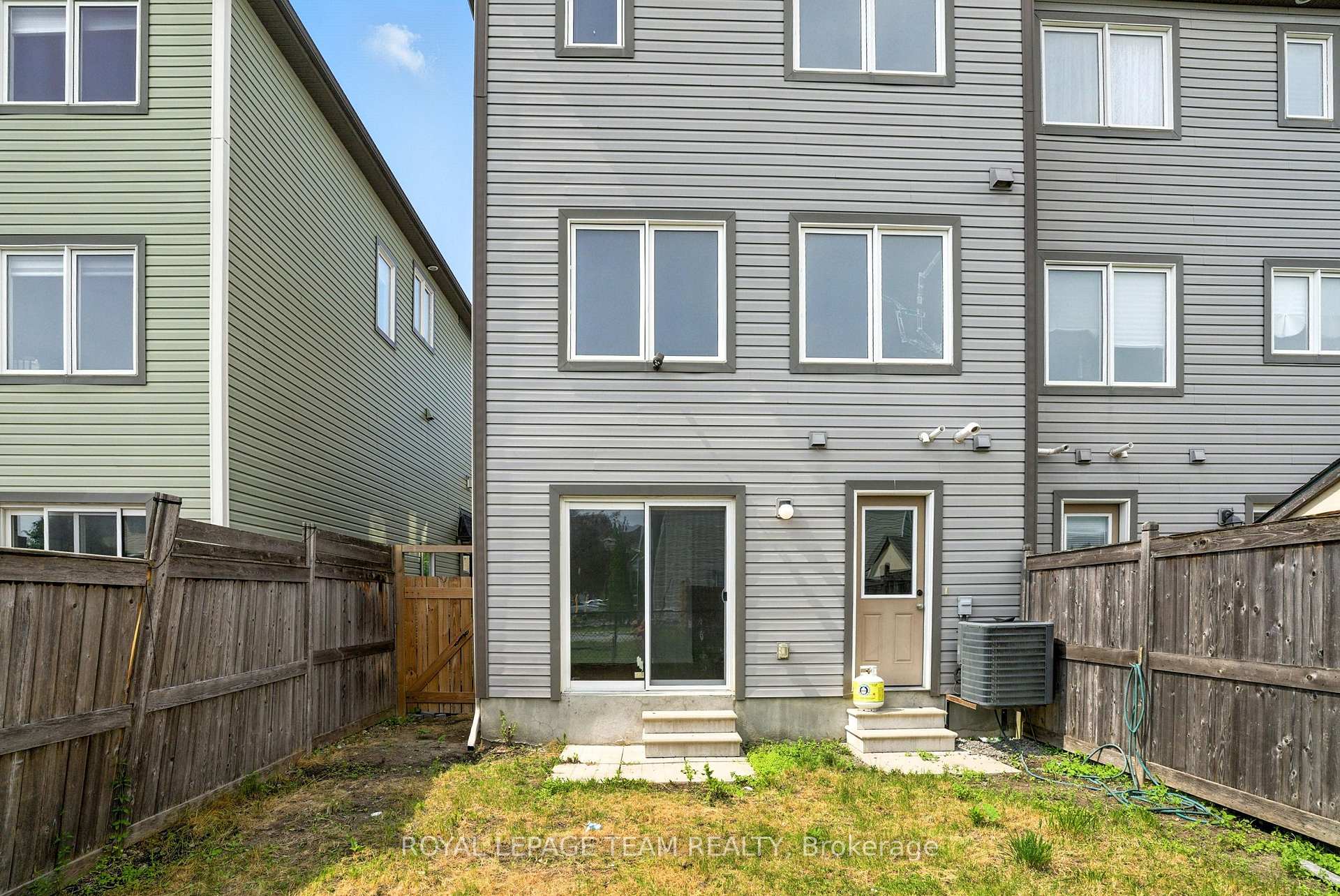 Photo 39 of 495 Coldwater Crescent, Ottawa, Kanata - Emerald Meadows/Trailwest — HOMEH