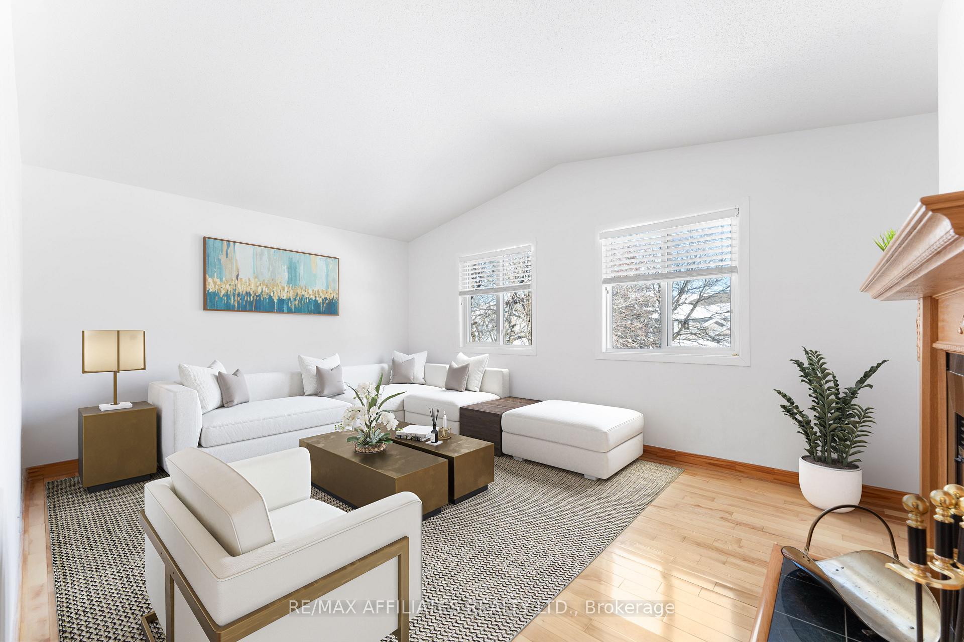 Photo 21 of 33 Inverary Drive, Ottawa, Kanata - Morgan's Grant/South March — HOMEH