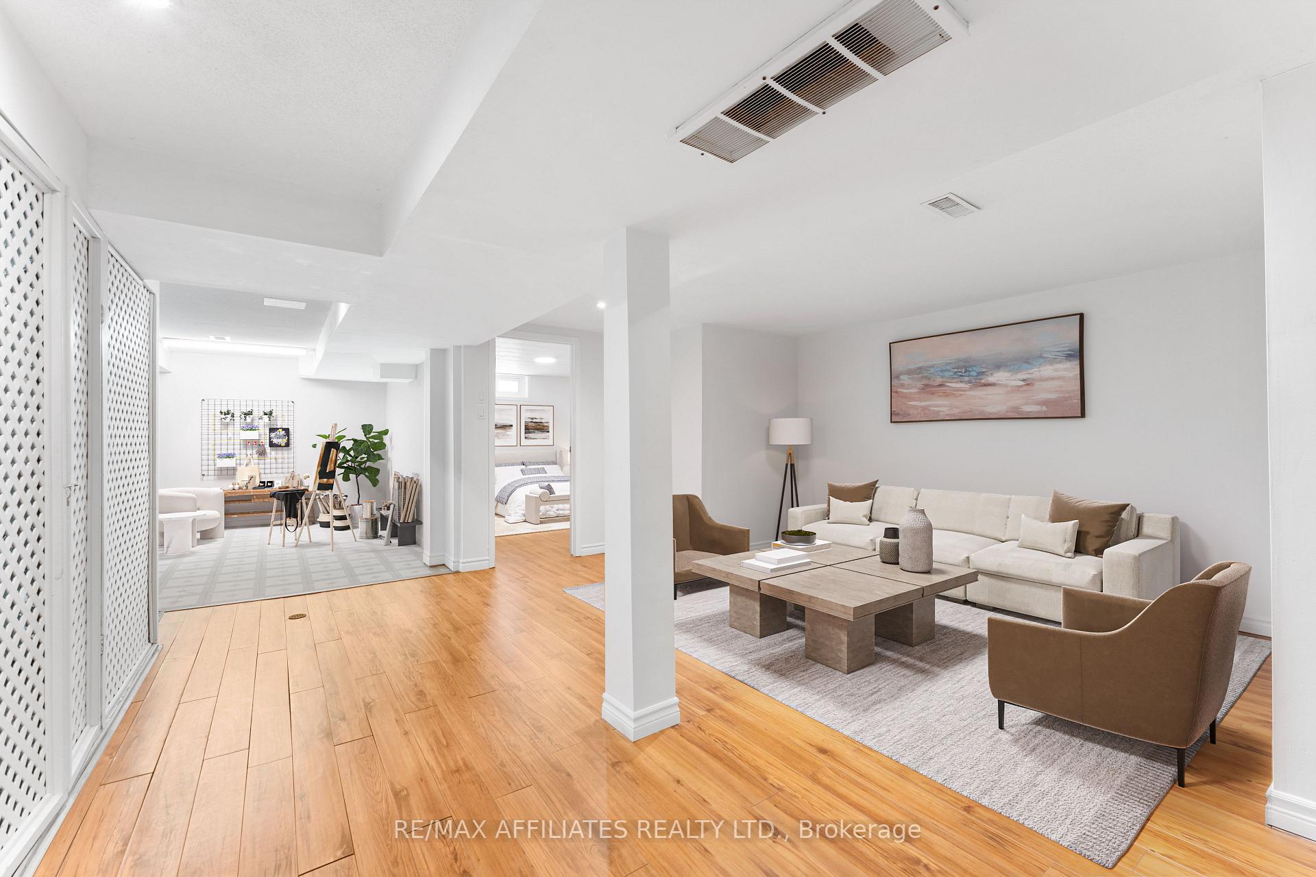 Photo 34 of 33 Inverary Drive, Ottawa, Kanata - Morgan's Grant/South March — HOMEH