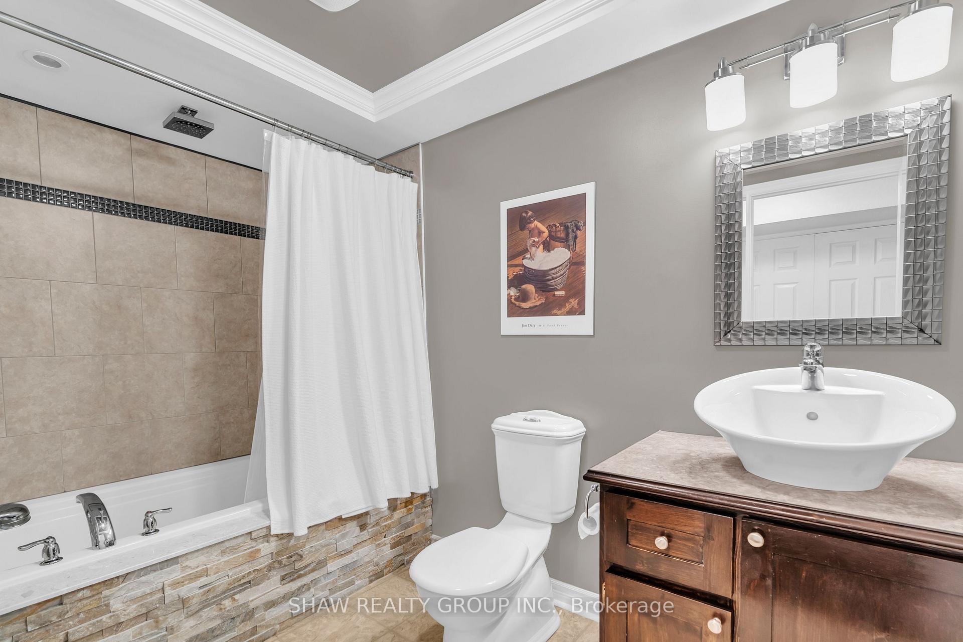 Photo 32 of 143 Isaiah Drive, Kitchener — HOMEH