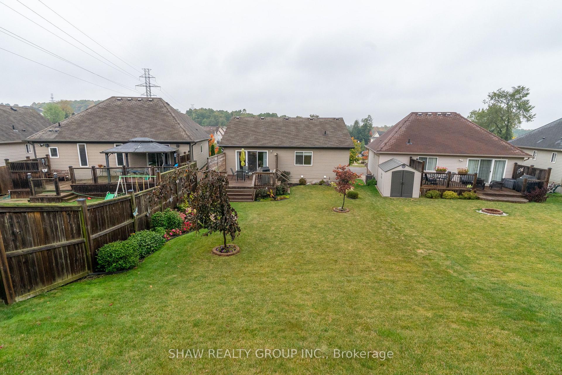 Photo 42 of 143 Isaiah Drive, Kitchener — HOMEH