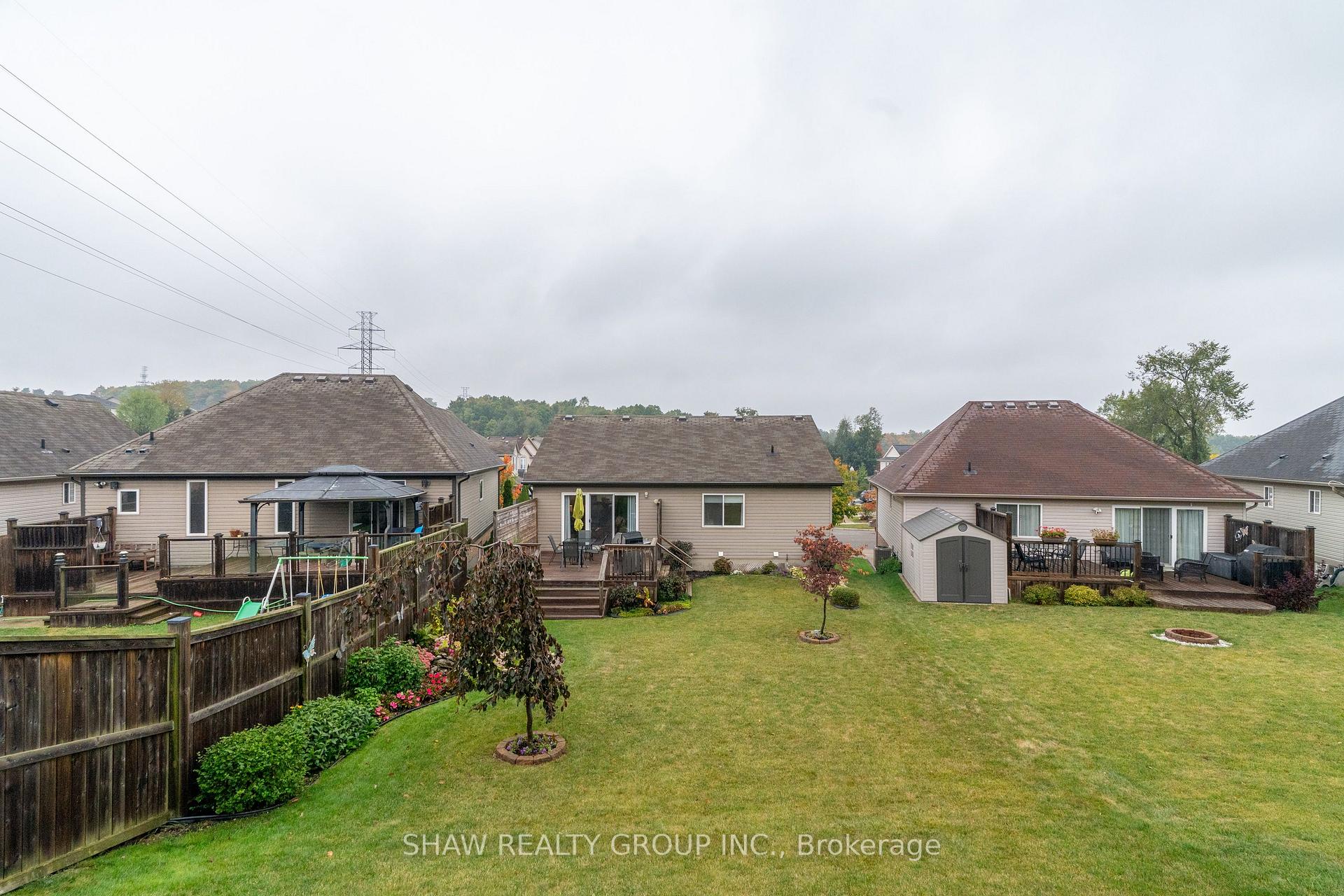 Photo 43 of 143 Isaiah Drive, Kitchener — HOMEH
