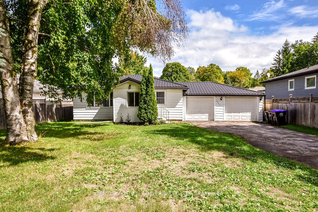 Photo 3 of 2043 St Johns Road, Innisfil, Alcona — HOMEH
