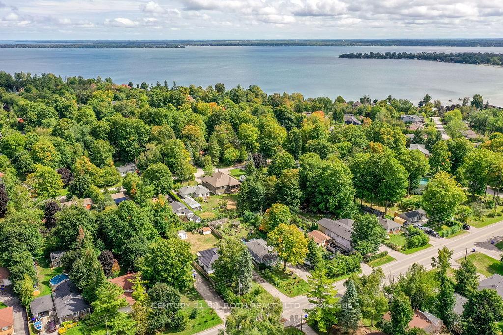 Photo 6 of 2043 St Johns Road, Innisfil, Alcona — HOMEH