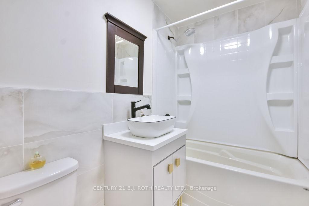 Photo 21 of 2043 St Johns Road, Innisfil, Alcona — HOMEH