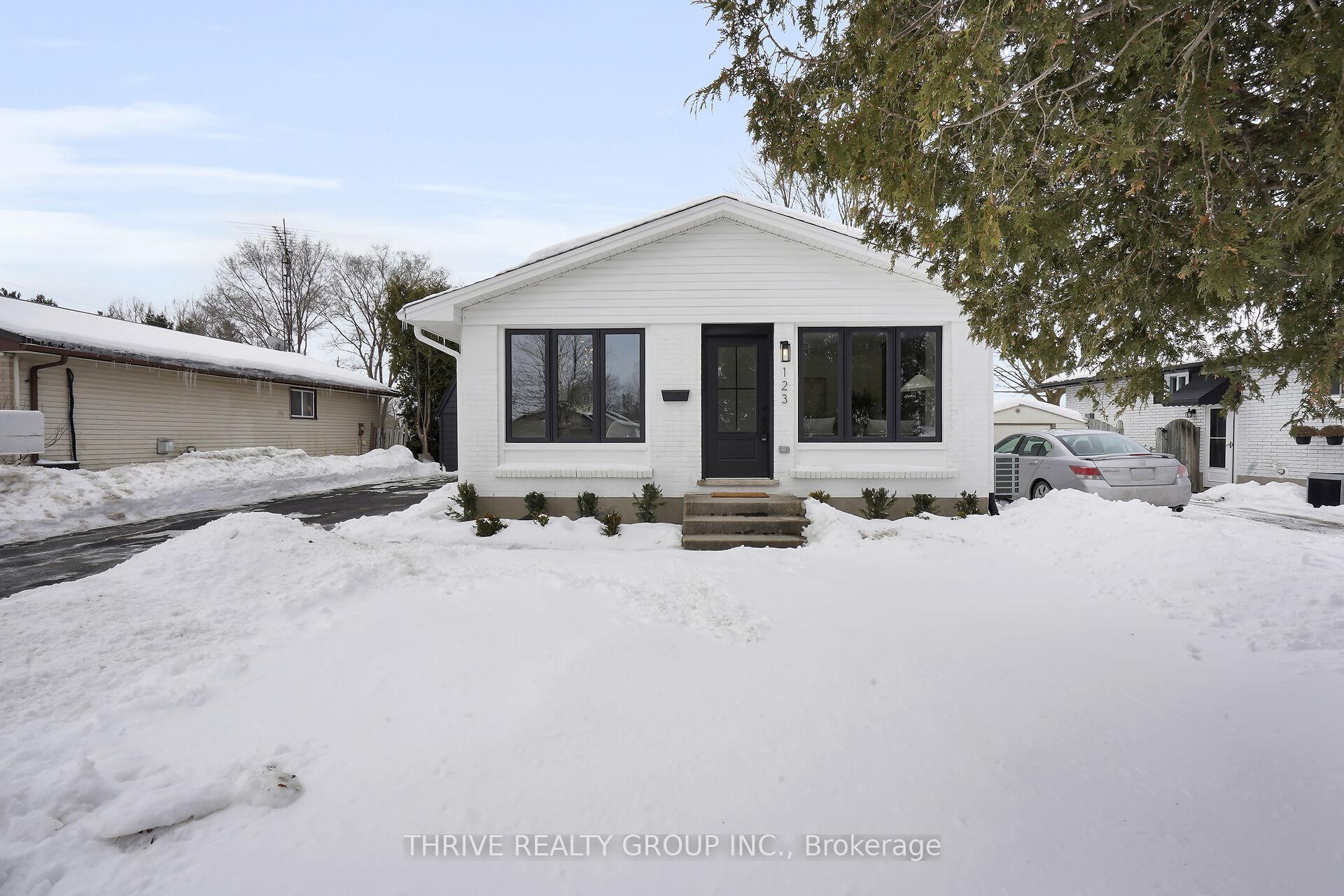 Photo 45 of 123 Elm Street, Lucan Biddulph, Lucan — HOMEH