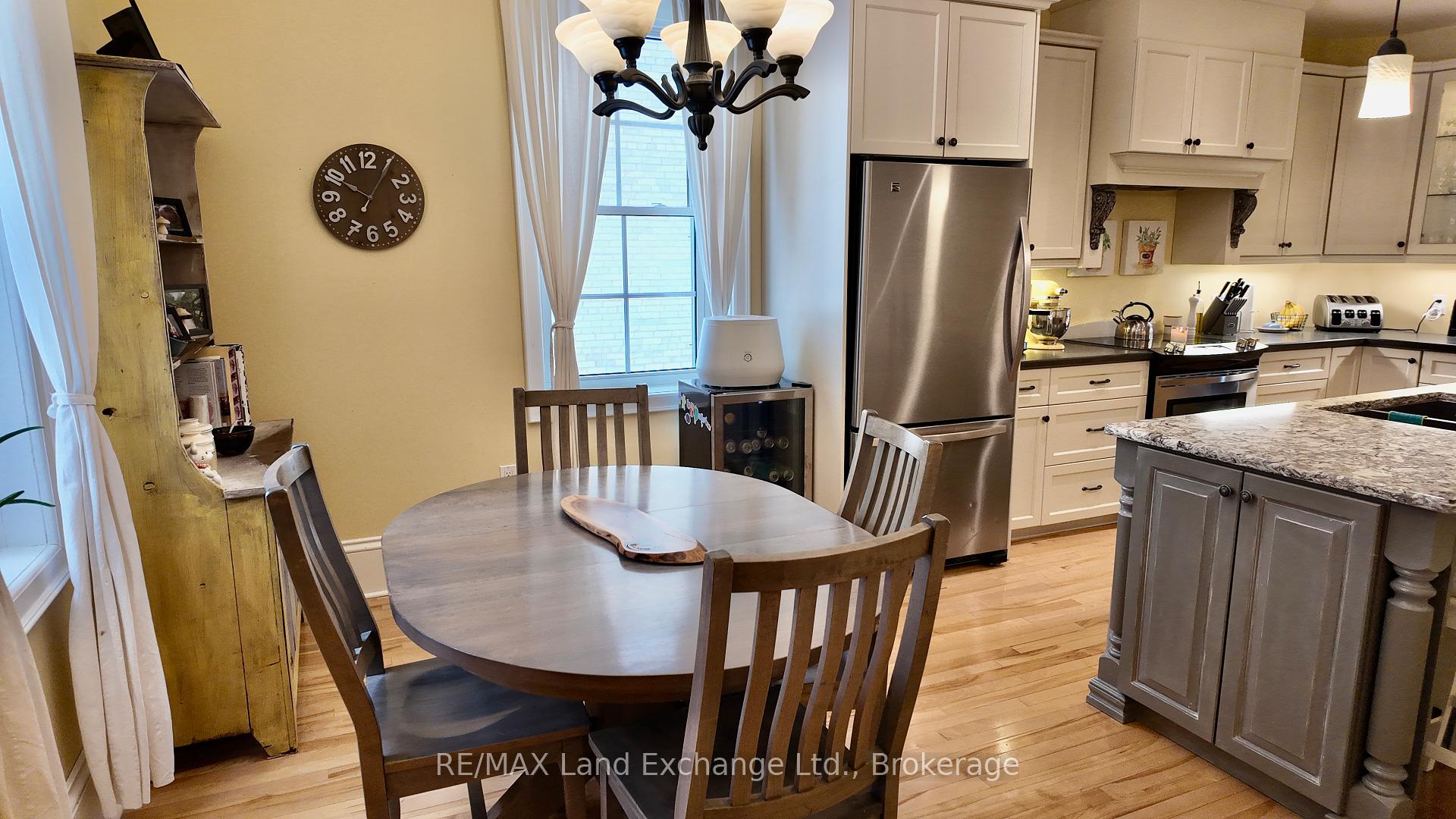 Photo 6 of 457 Durham Street, Kincardine — HOMEH