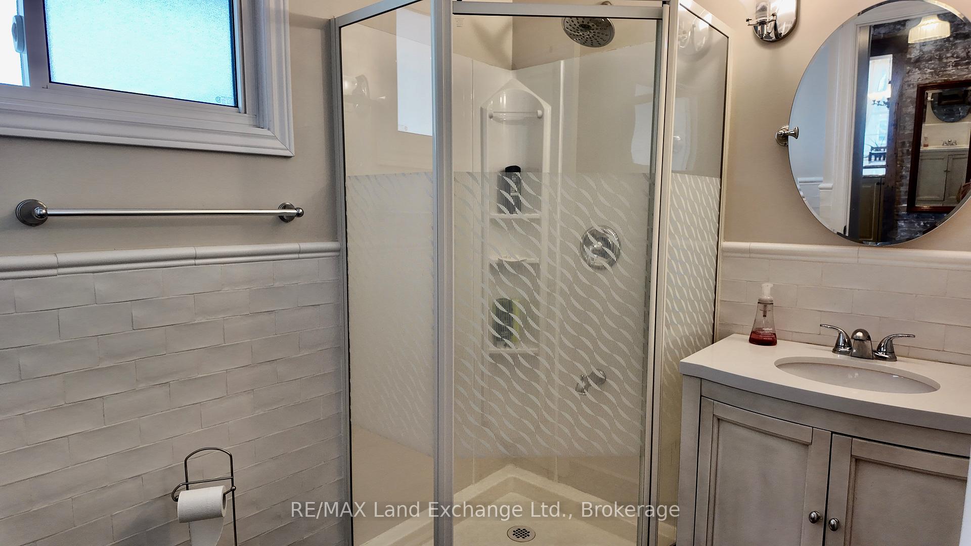 Photo 13 of 457 Durham Street, Kincardine — HOMEH