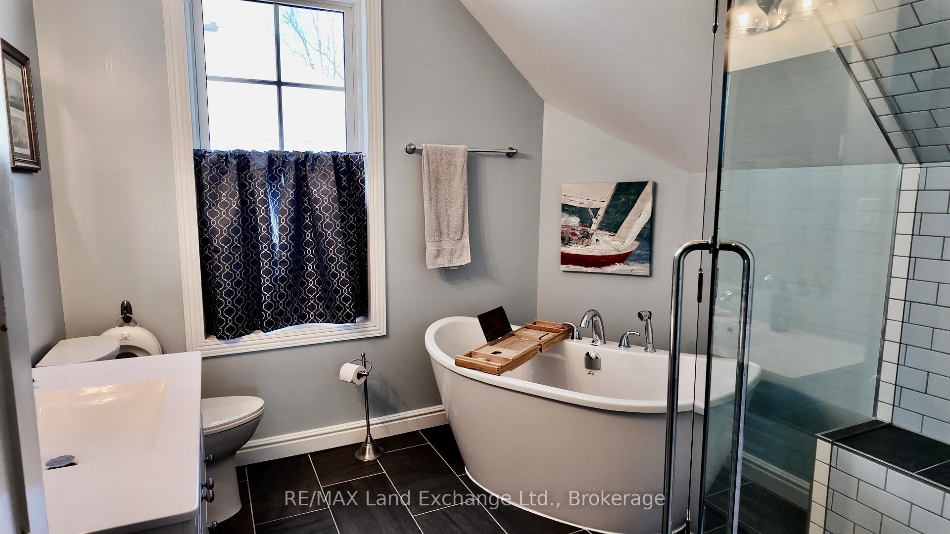 Photo 26 of 457 Durham Street, Kincardine — HOMEH