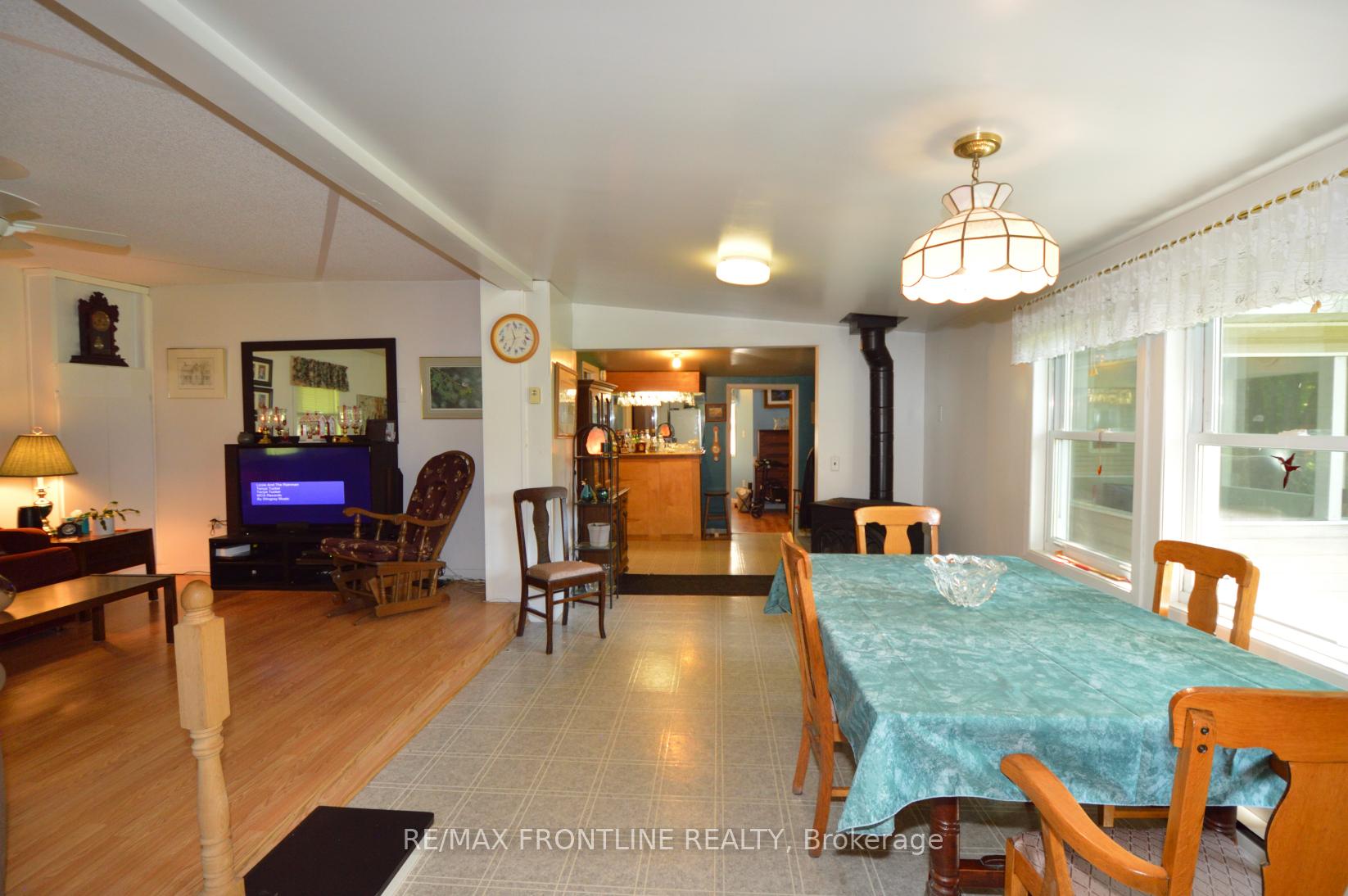 Photo 11 of 689 River Drive, Lanark Highlands, Lanark Highlands (Dalhousie) Twp — HOMEH
