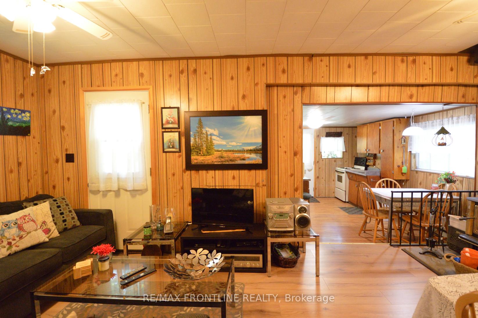 Photo 19 of 689 River Drive, Lanark Highlands, Lanark Highlands (Dalhousie) Twp — HOMEH