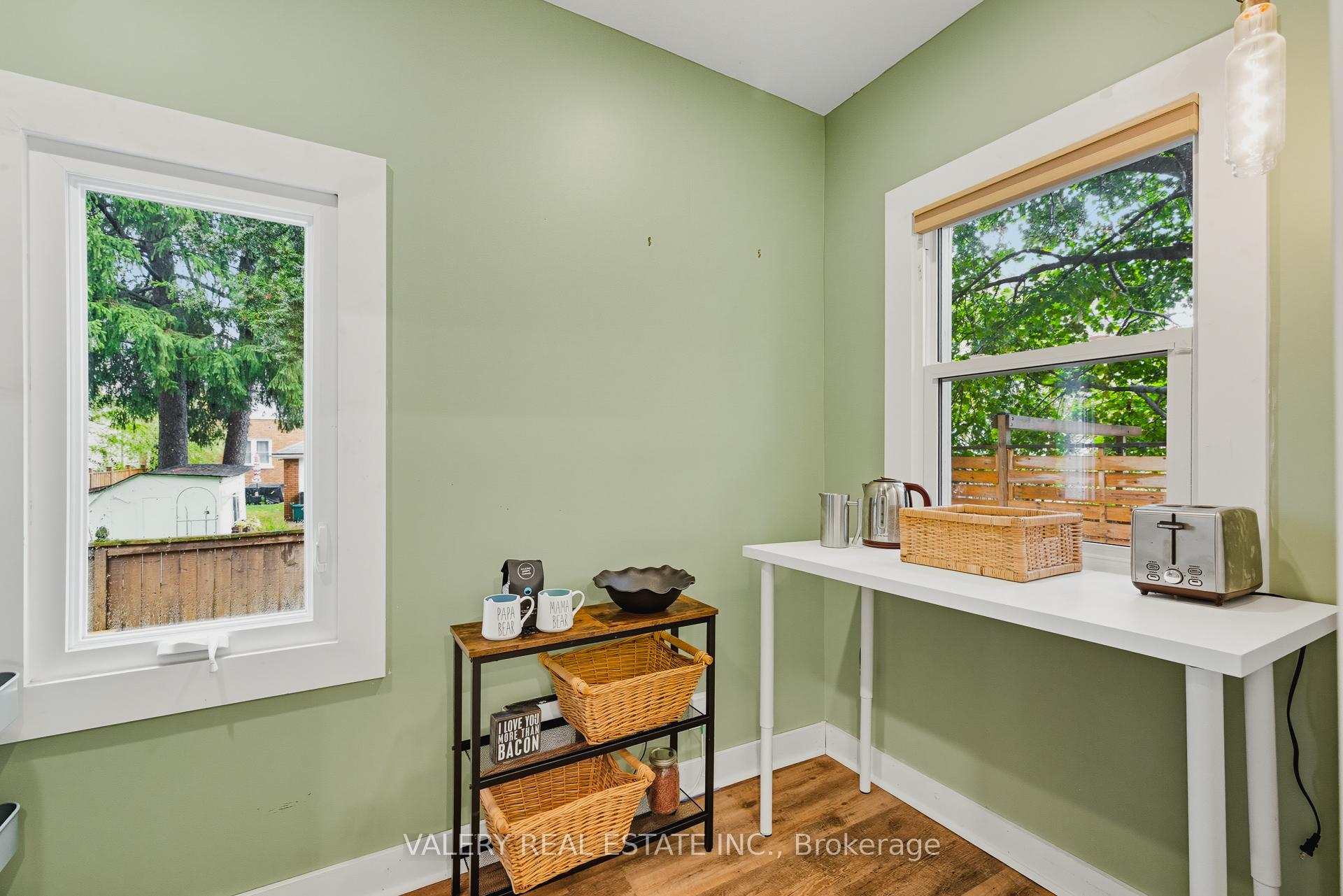 Photo 13 of 81 Pandora Avenue N, Kitchener — HOMEH