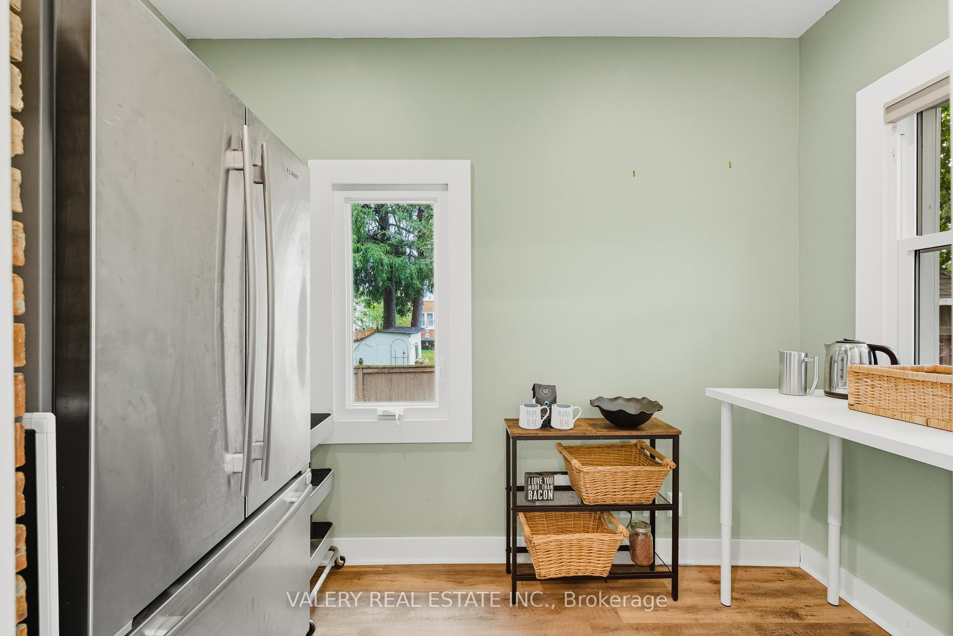 Photo 14 of 81 Pandora Avenue N, Kitchener — HOMEH