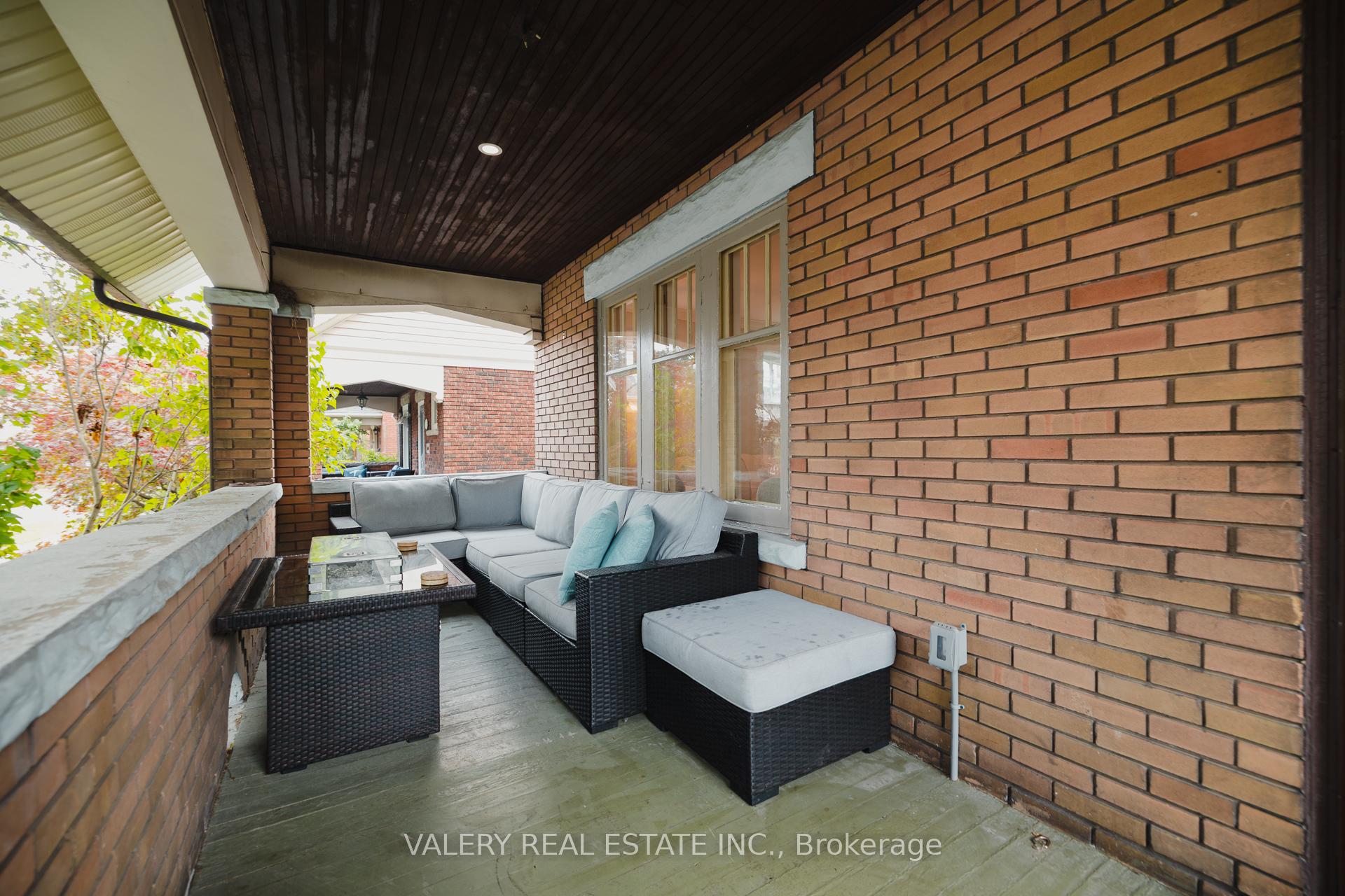 Photo 33 of 81 Pandora Avenue N, Kitchener — HOMEH