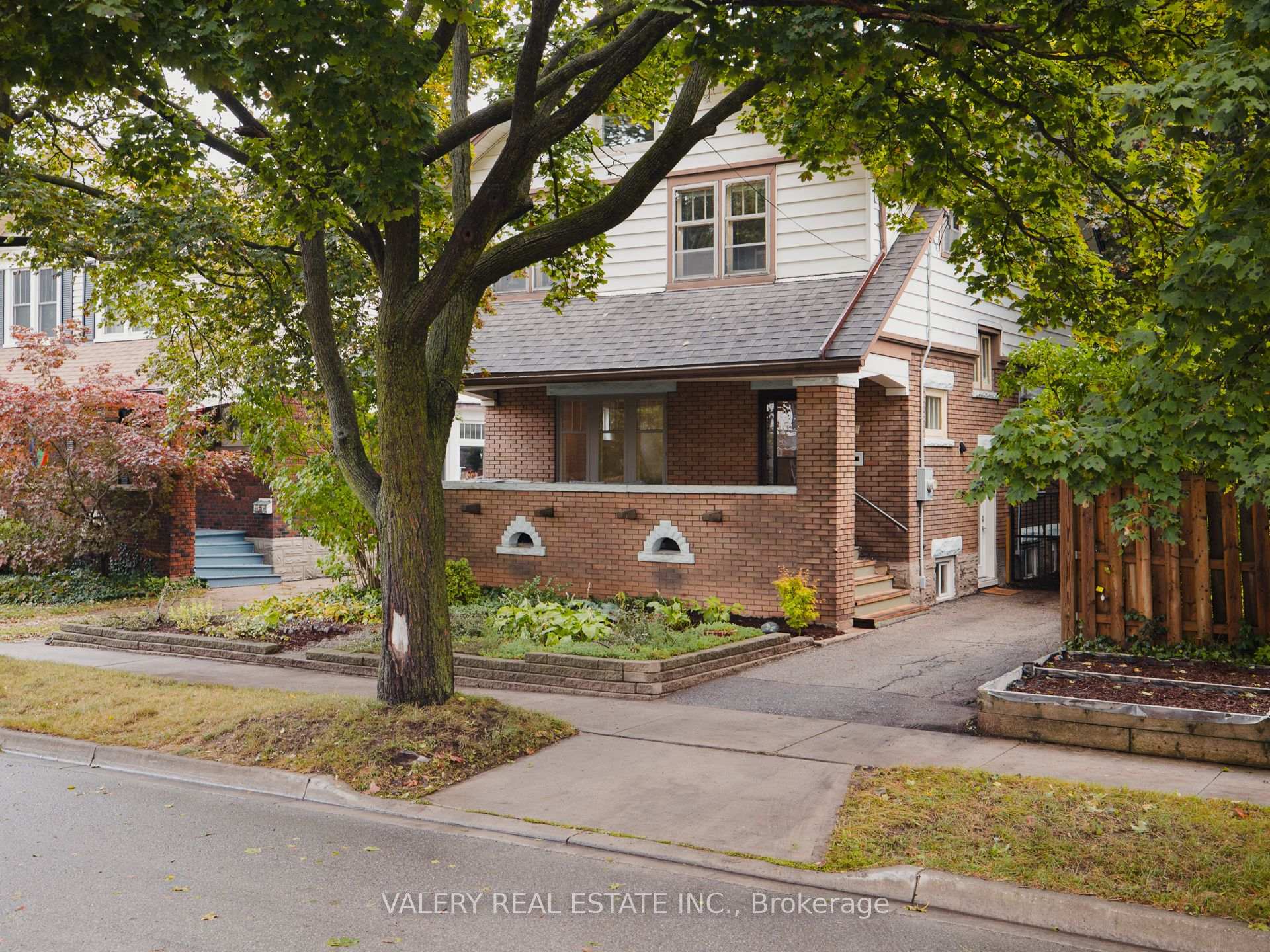 Photo 34 of 81 Pandora Avenue N, Kitchener — HOMEH