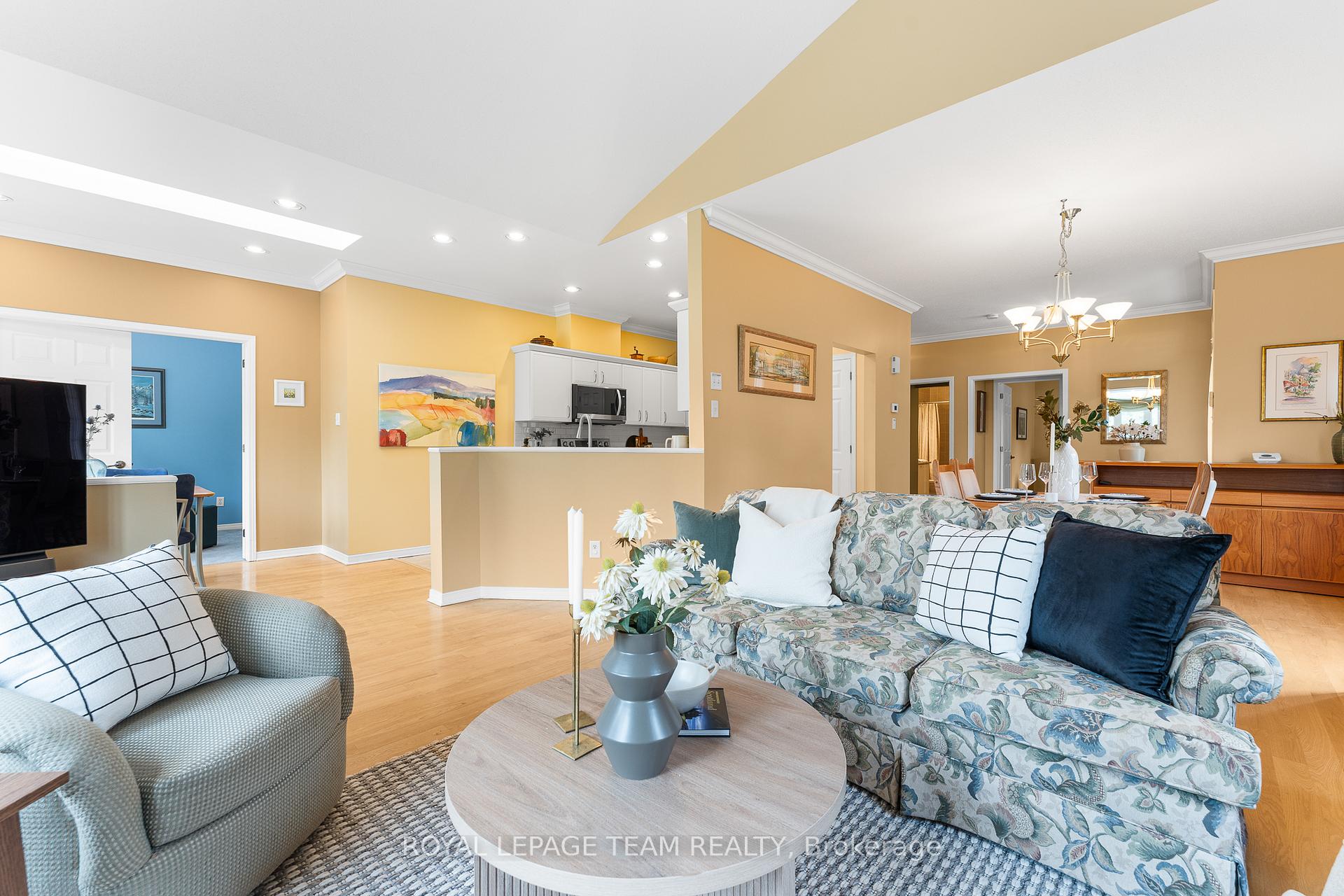 Photo 12 of 77 Kinmount Private, Ottawa, Kanata - Kanata Lakes/Heritage Hills — HOMEH