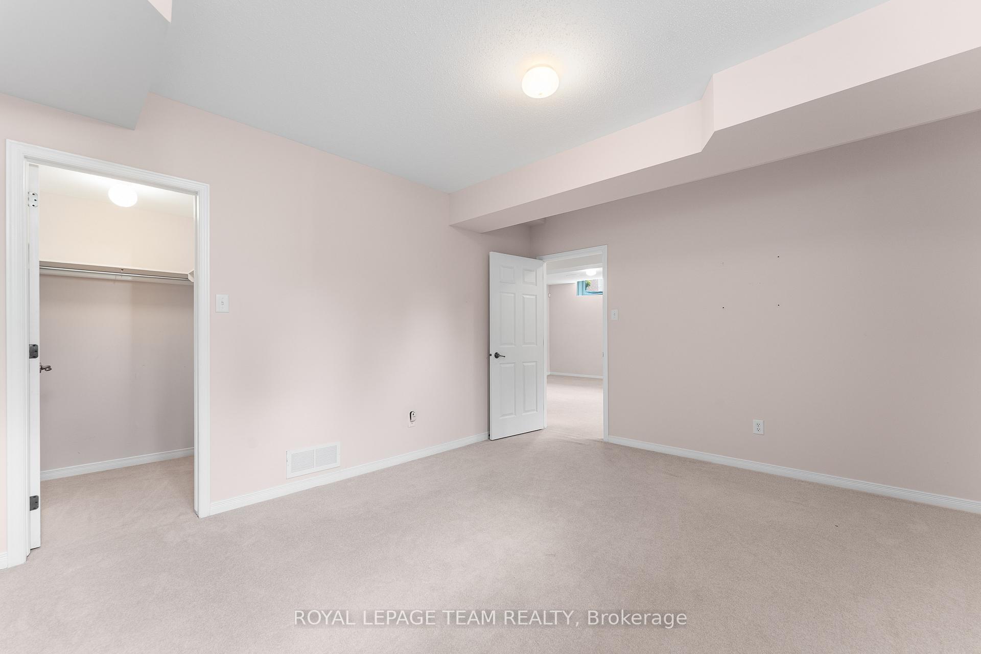 Photo 38 of 77 Kinmount Private, Ottawa, Kanata - Kanata Lakes/Heritage Hills — HOMEH