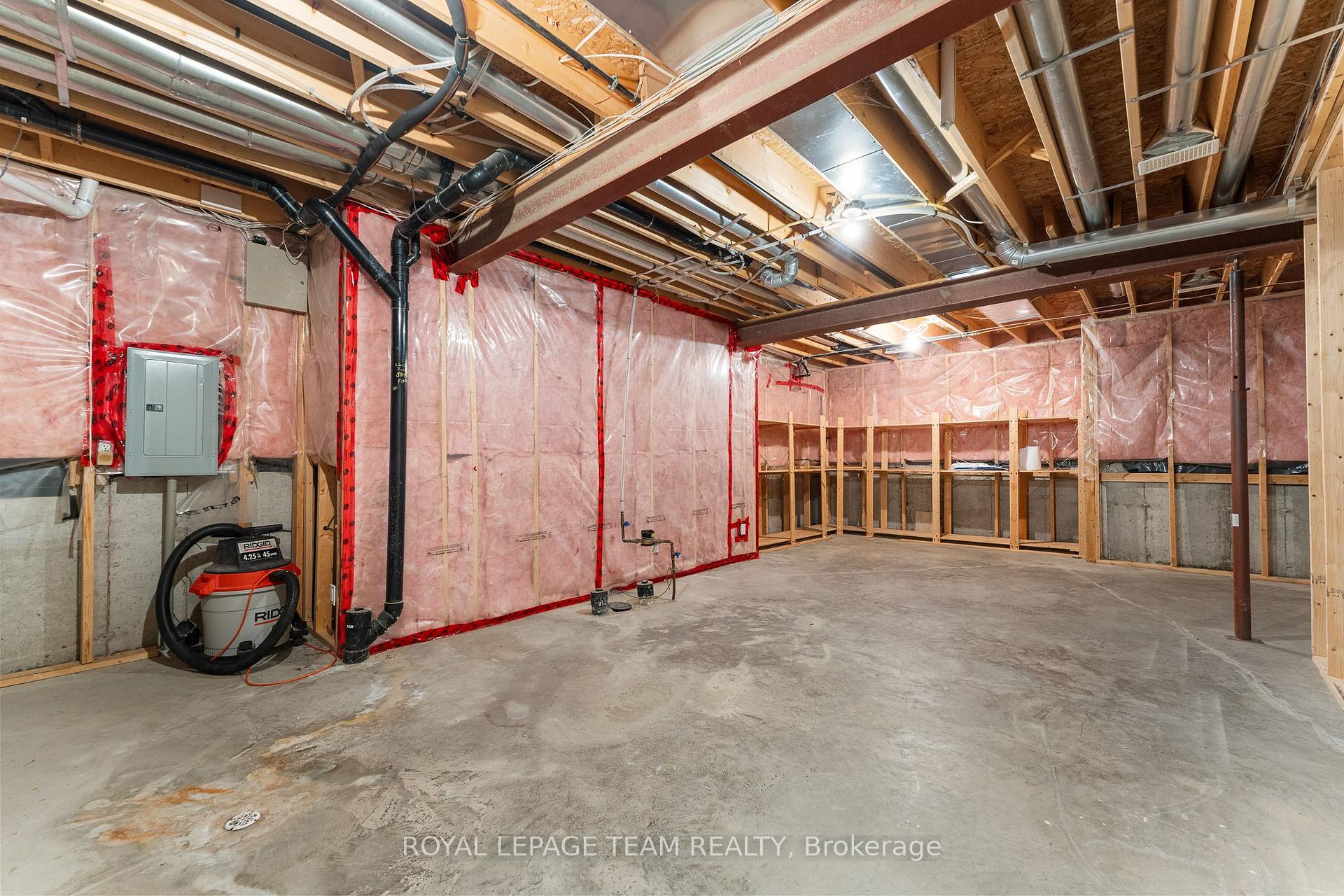 Photo 40 of 77 Kinmount Private, Ottawa, Kanata - Kanata Lakes/Heritage Hills — HOMEH