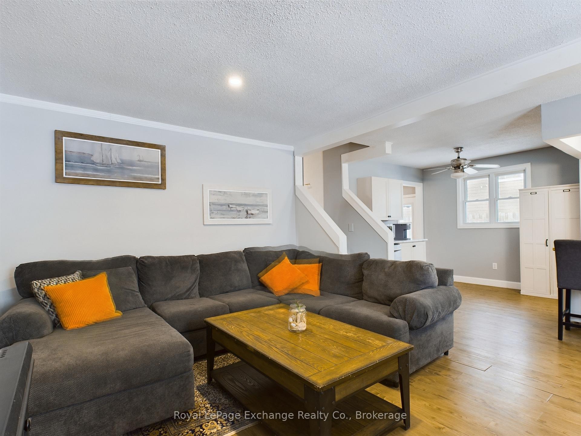 Photo 5 of 772 Walsh Street, Kincardine — HOMEH