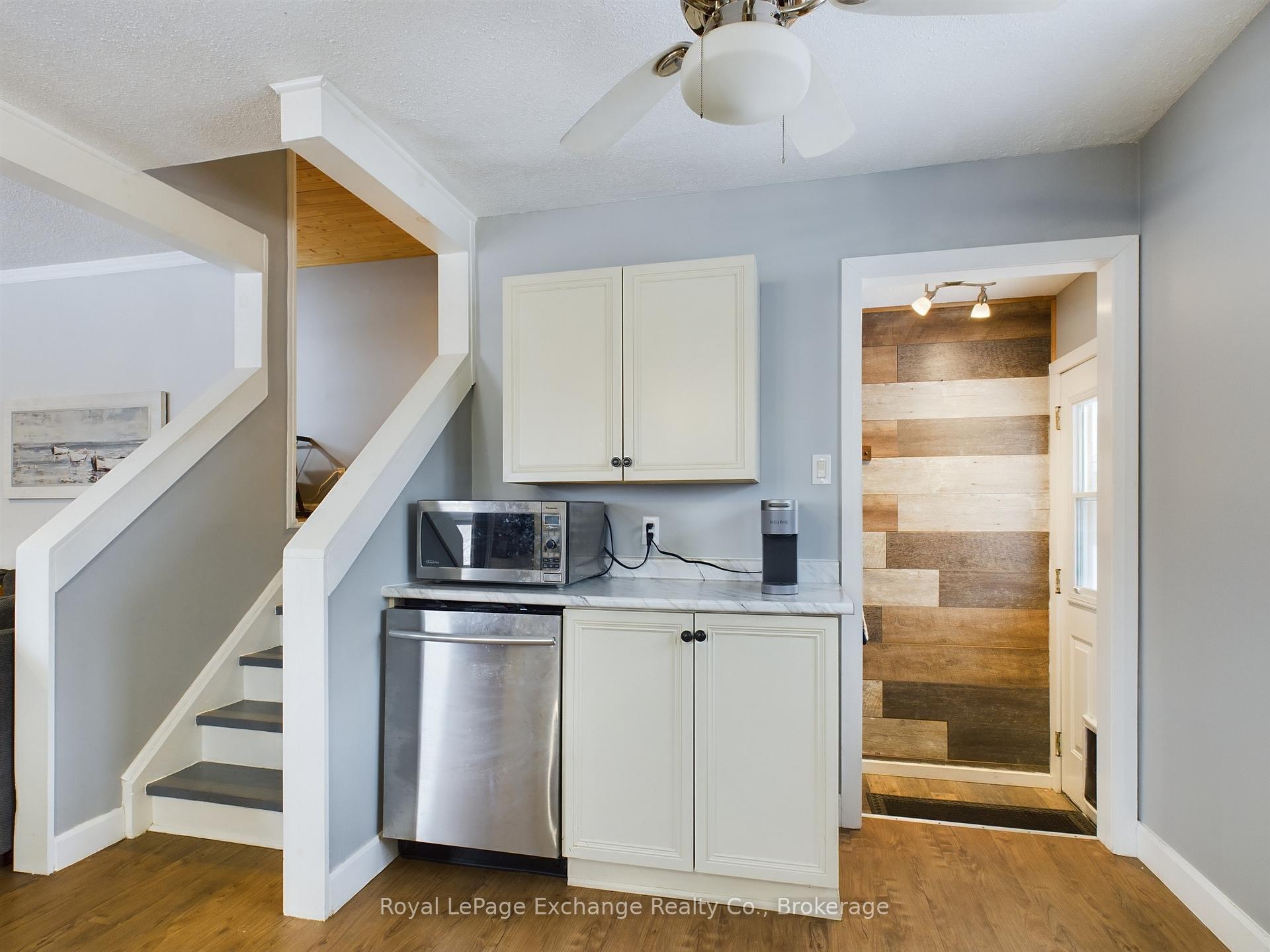 Photo 7 of 772 Walsh Street, Kincardine — HOMEH