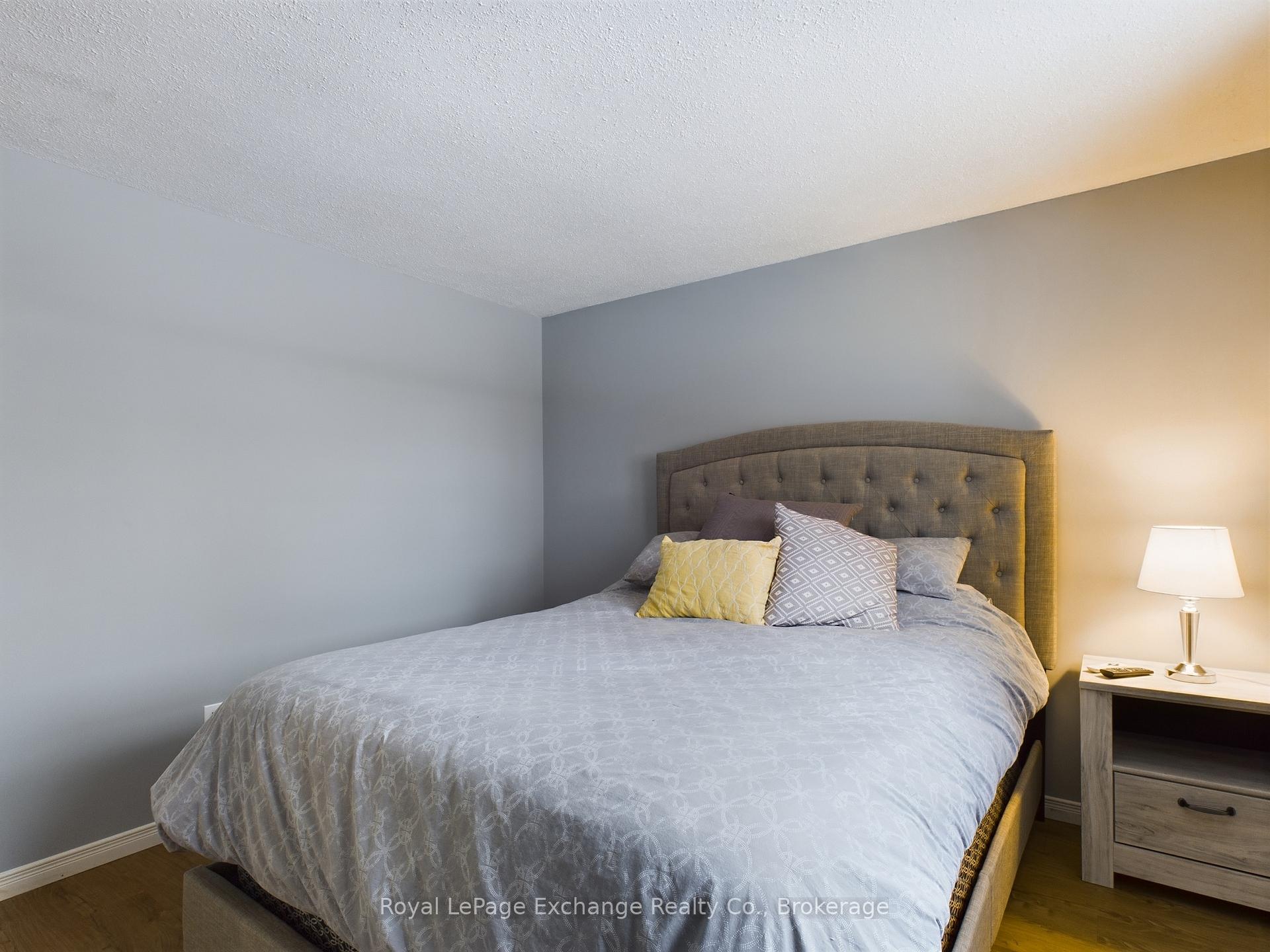 Photo 11 of 772 Walsh Street, Kincardine — HOMEH