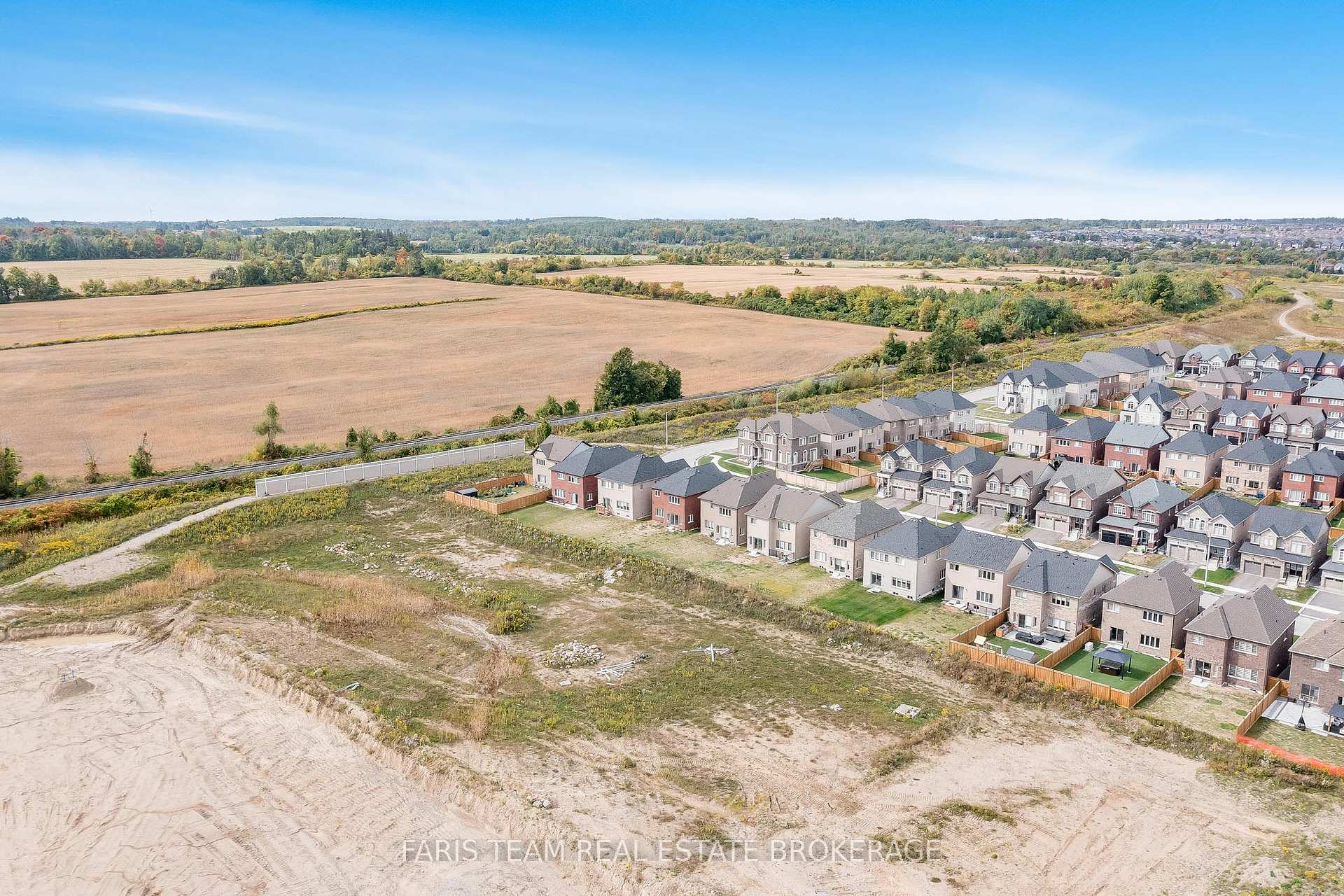Photo 31 of 1359 Broderick Street, Innisfil, Rural Innisfil — HOMEH