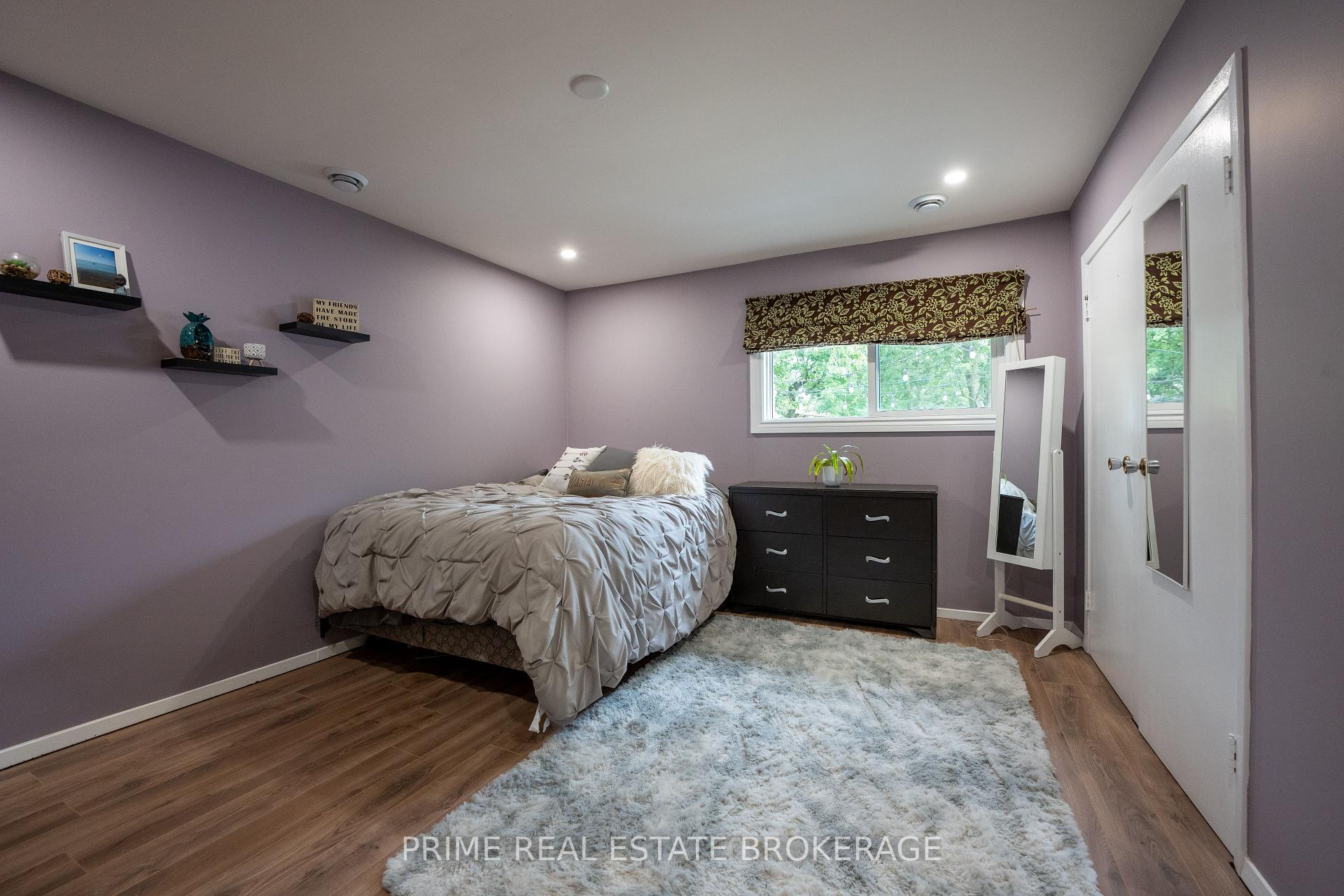 Photo 6 of 126 Albert Street, Lucan Biddulph, Lucan — HOMEH