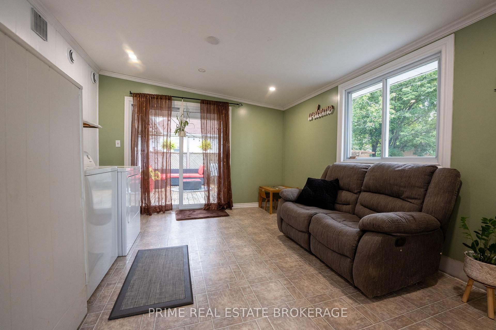 Photo 25 of 126 Albert Street, Lucan Biddulph, Lucan — HOMEH