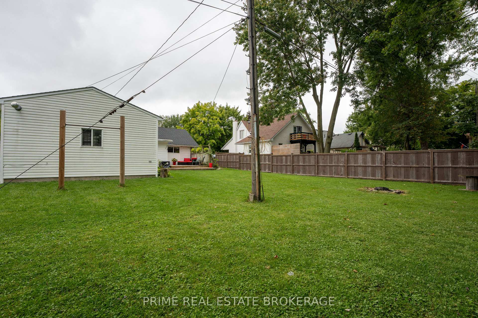 Photo 31 of 126 Albert Street, Lucan Biddulph, Lucan — HOMEH