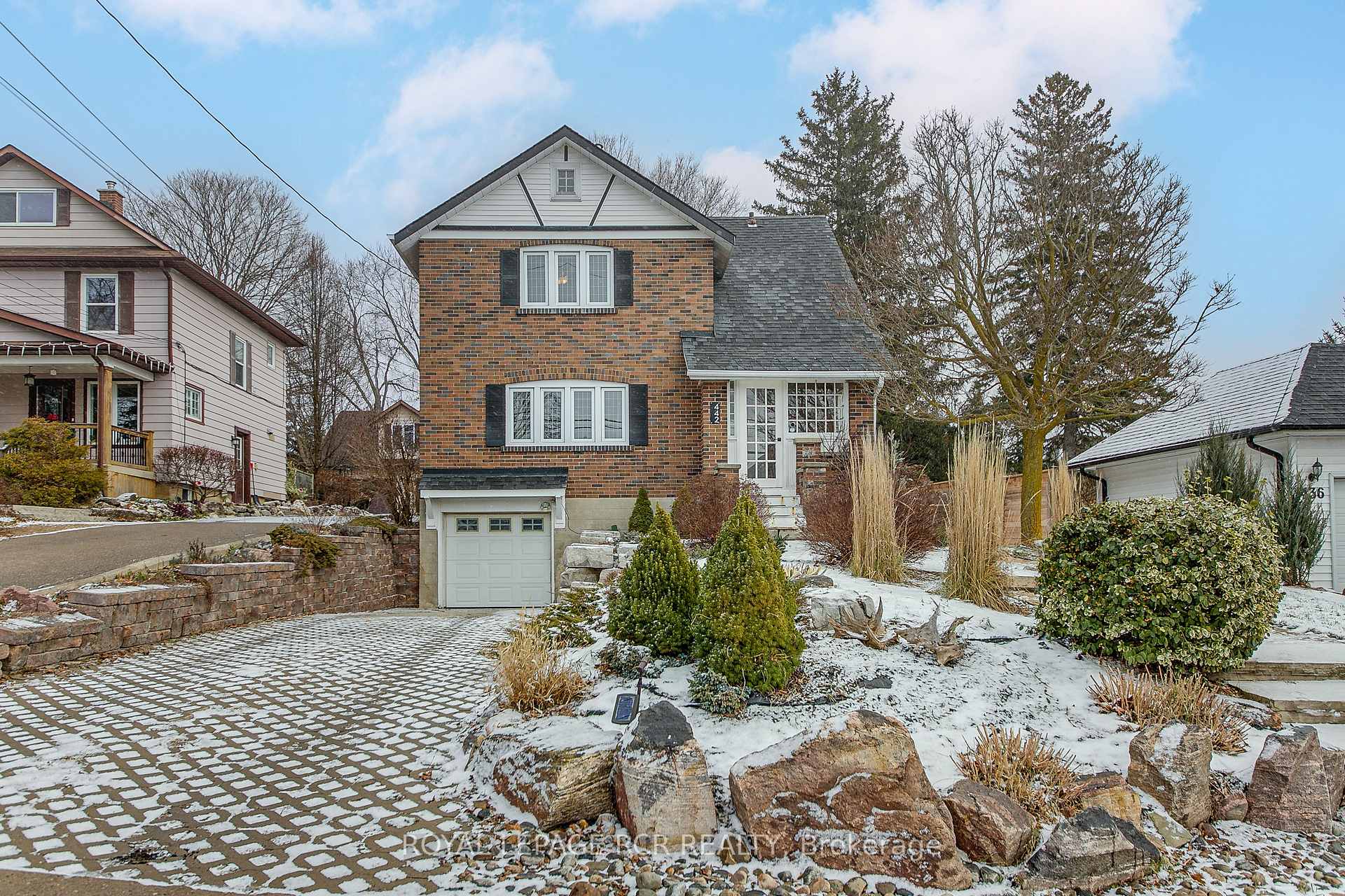 Photo 1 of 442 Main Street, King, Schomberg — HOMEH
