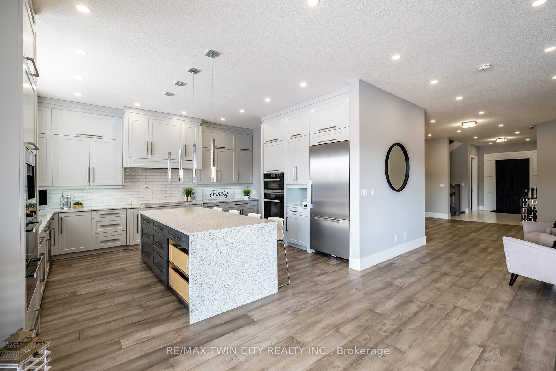 Photo 15 of 46 Paige Street, Kitchener — HOMEH