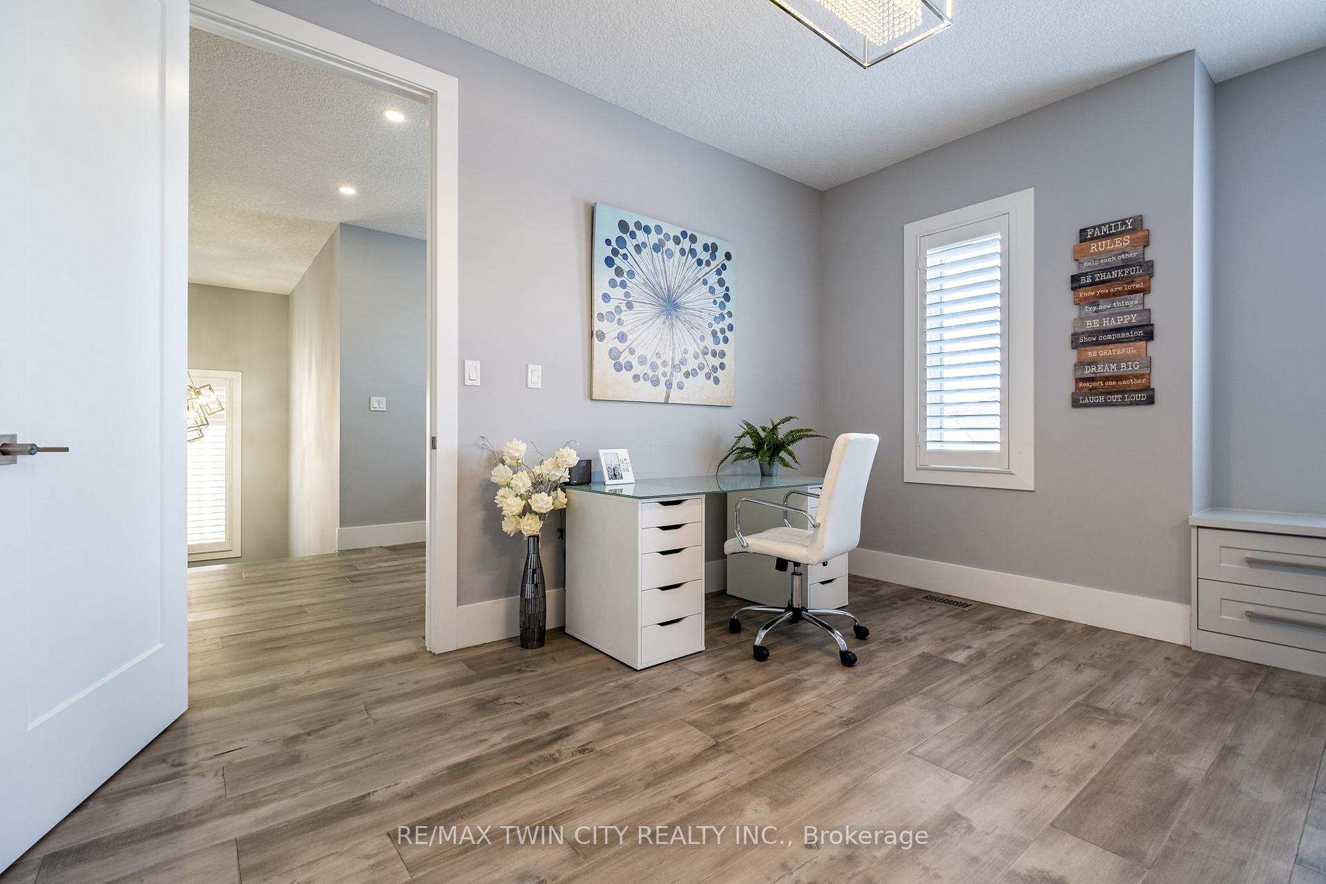 Photo 20 of 46 Paige Street, Kitchener — HOMEH