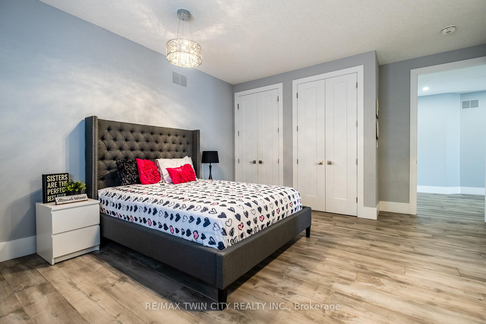 Photo 22 of 46 Paige Street, Kitchener — HOMEH
