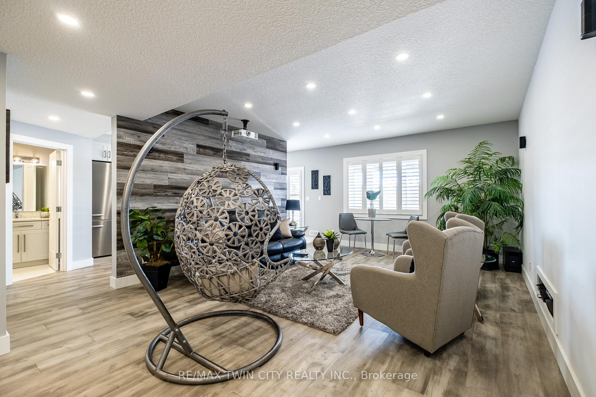 Photo 36 of 46 Paige Street, Kitchener — HOMEH