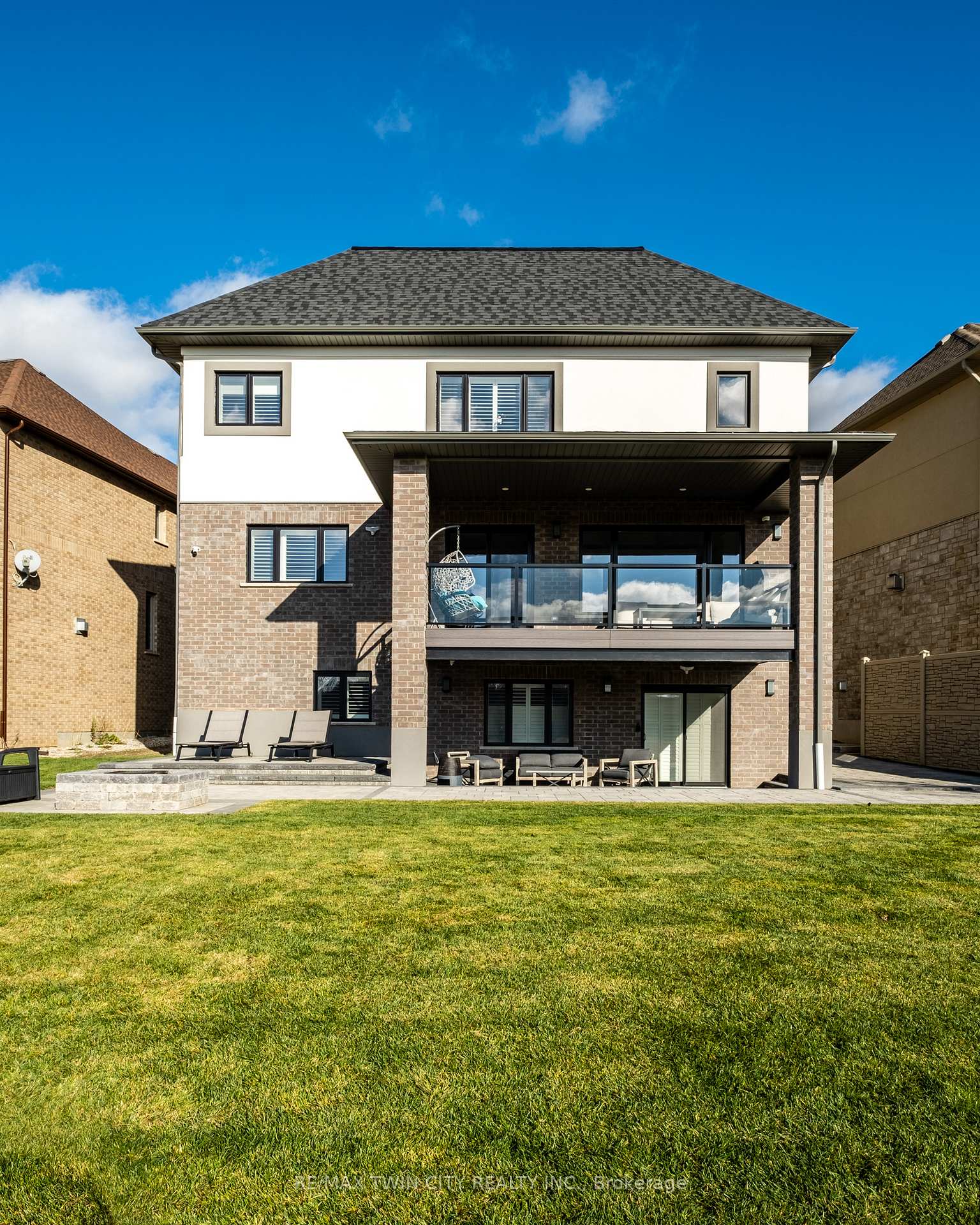 Photo 44 of 46 Paige Street, Kitchener — HOMEH