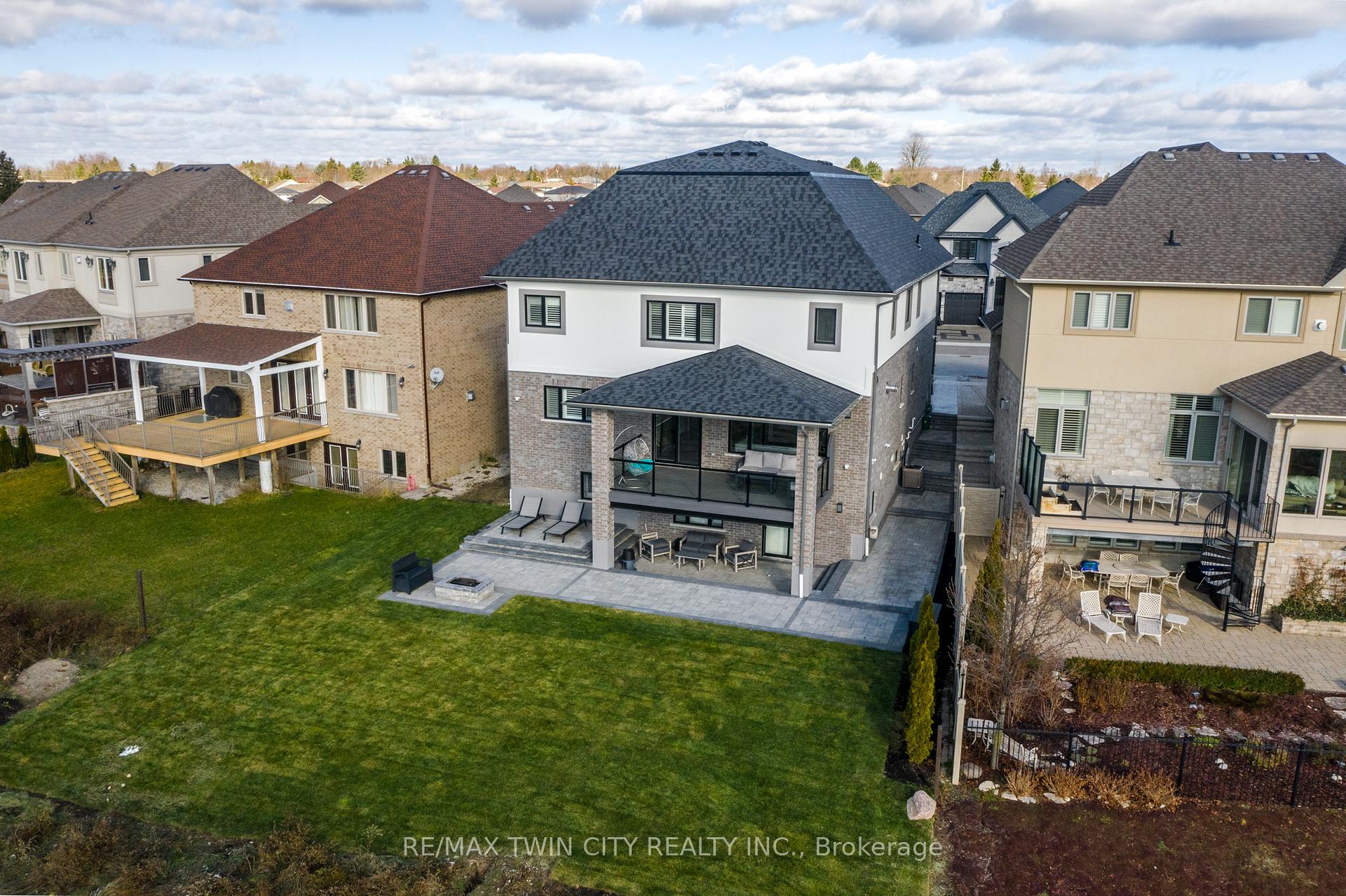 Photo 49 of 46 Paige Street, Kitchener — HOMEH