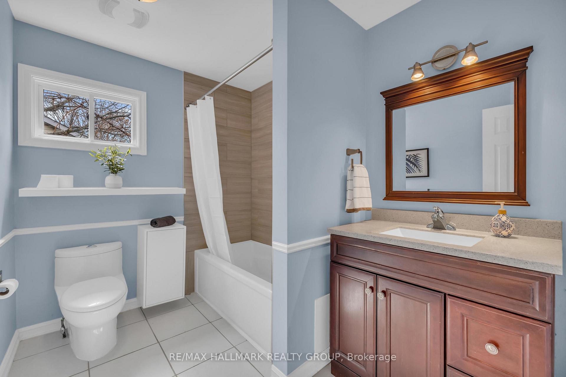 Photo 20 of 8 Scharf Lane, Ottawa, Kanata - Glencairn/Hazeldean — HOMEH