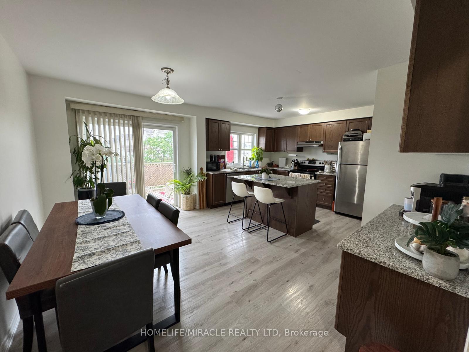 Photo 7 of 36 Outlook Terrace, Kitchener, Rosenburg — HOMEH
