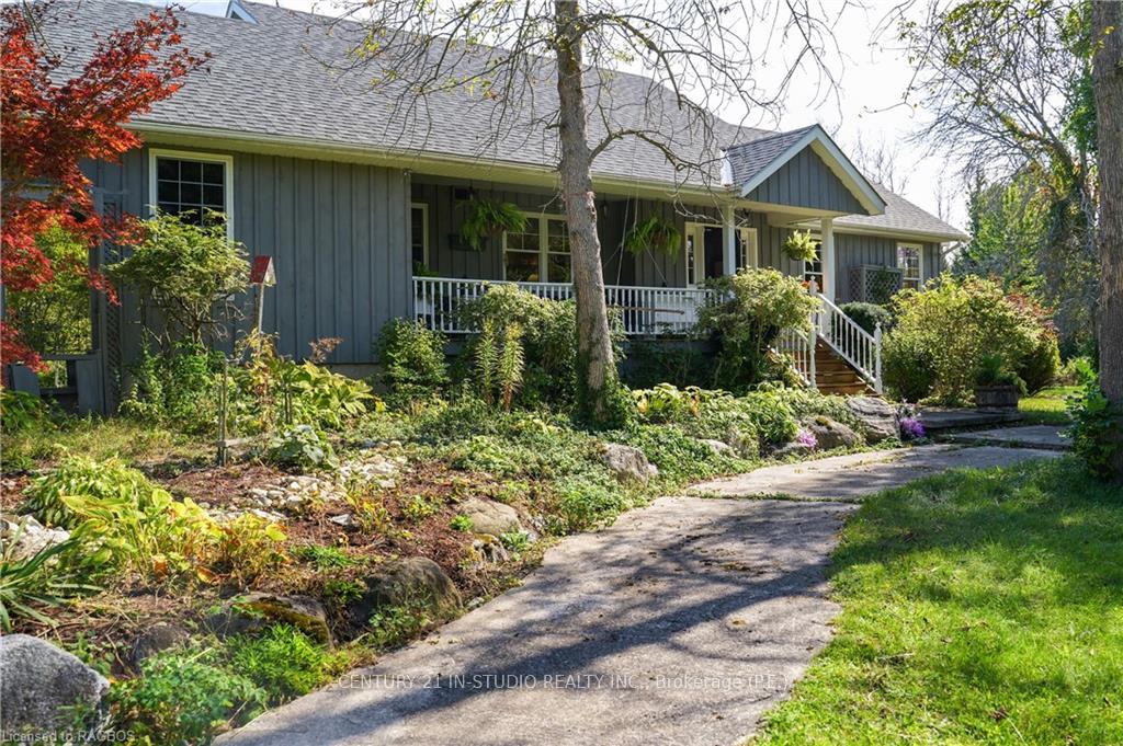 Photo 3 of 38 Sprucedale Drive, Kincardine — HOMEH