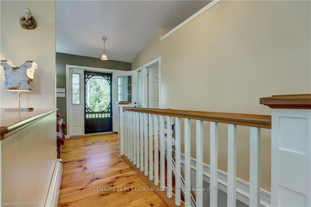 Photo 9 of 38 Sprucedale Drive, Kincardine — HOMEH