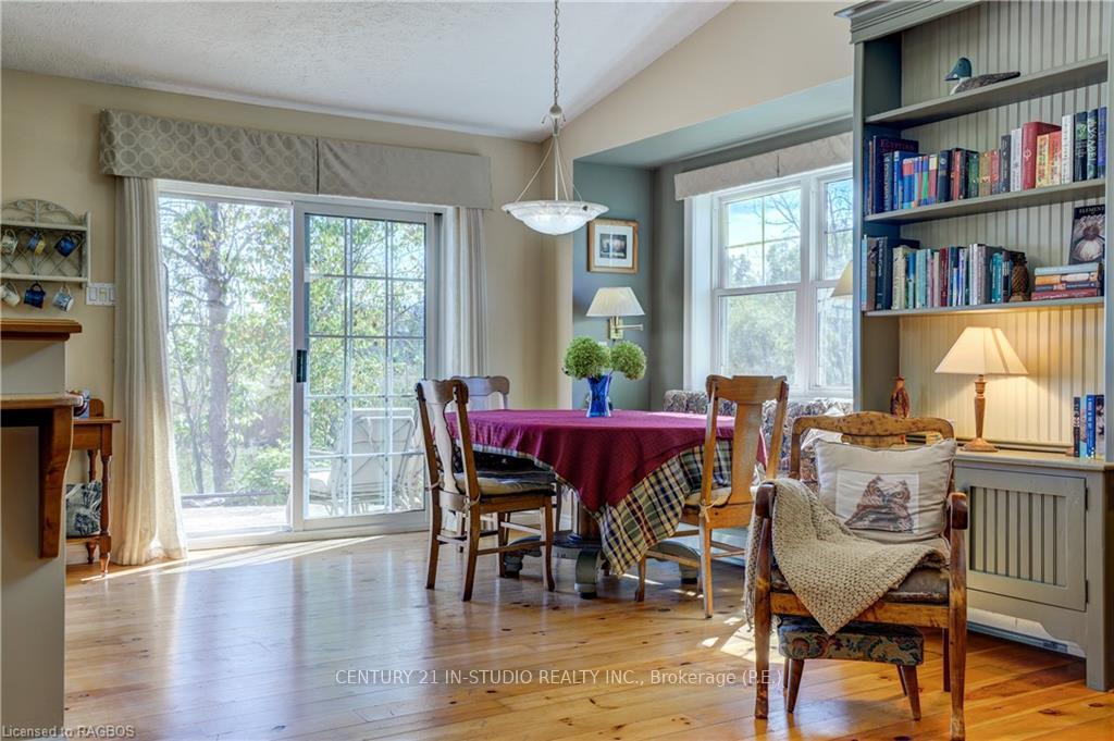 Photo 12 of 38 Sprucedale Drive, Kincardine — HOMEH