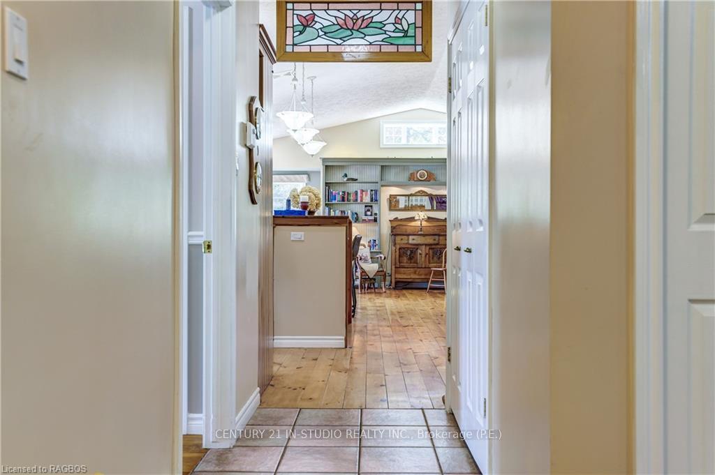 Photo 22 of 38 Sprucedale Drive, Kincardine — HOMEH