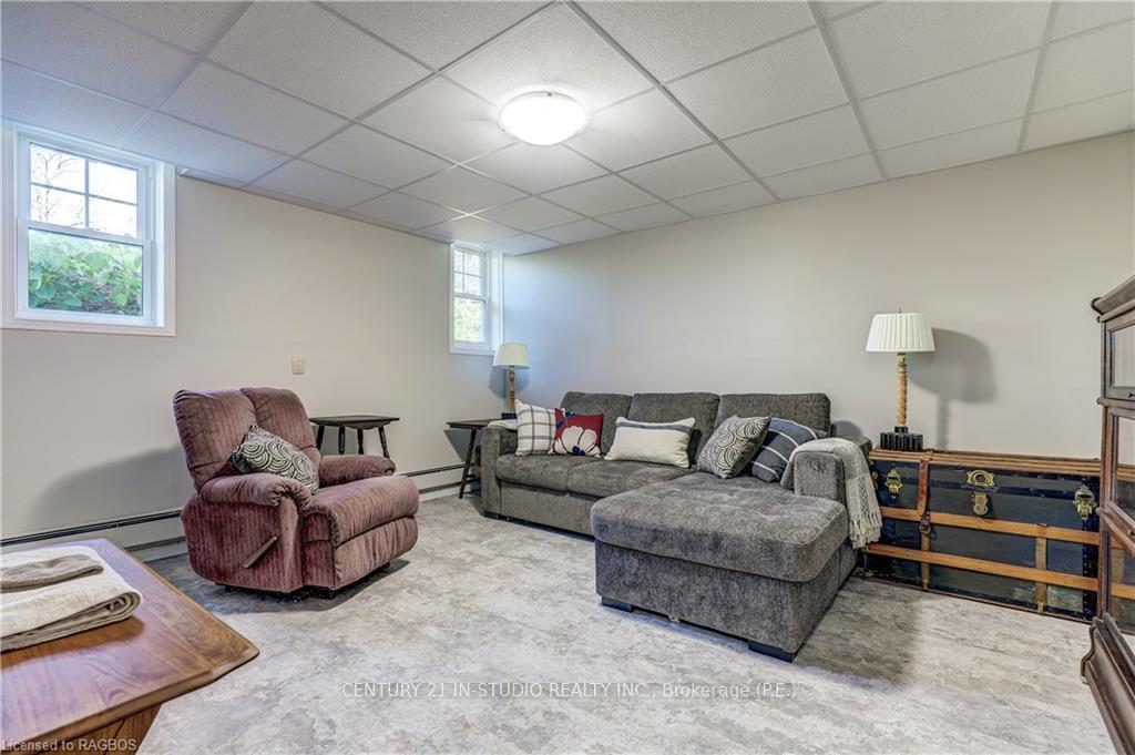 Photo 27 of 38 Sprucedale Drive, Kincardine — HOMEH